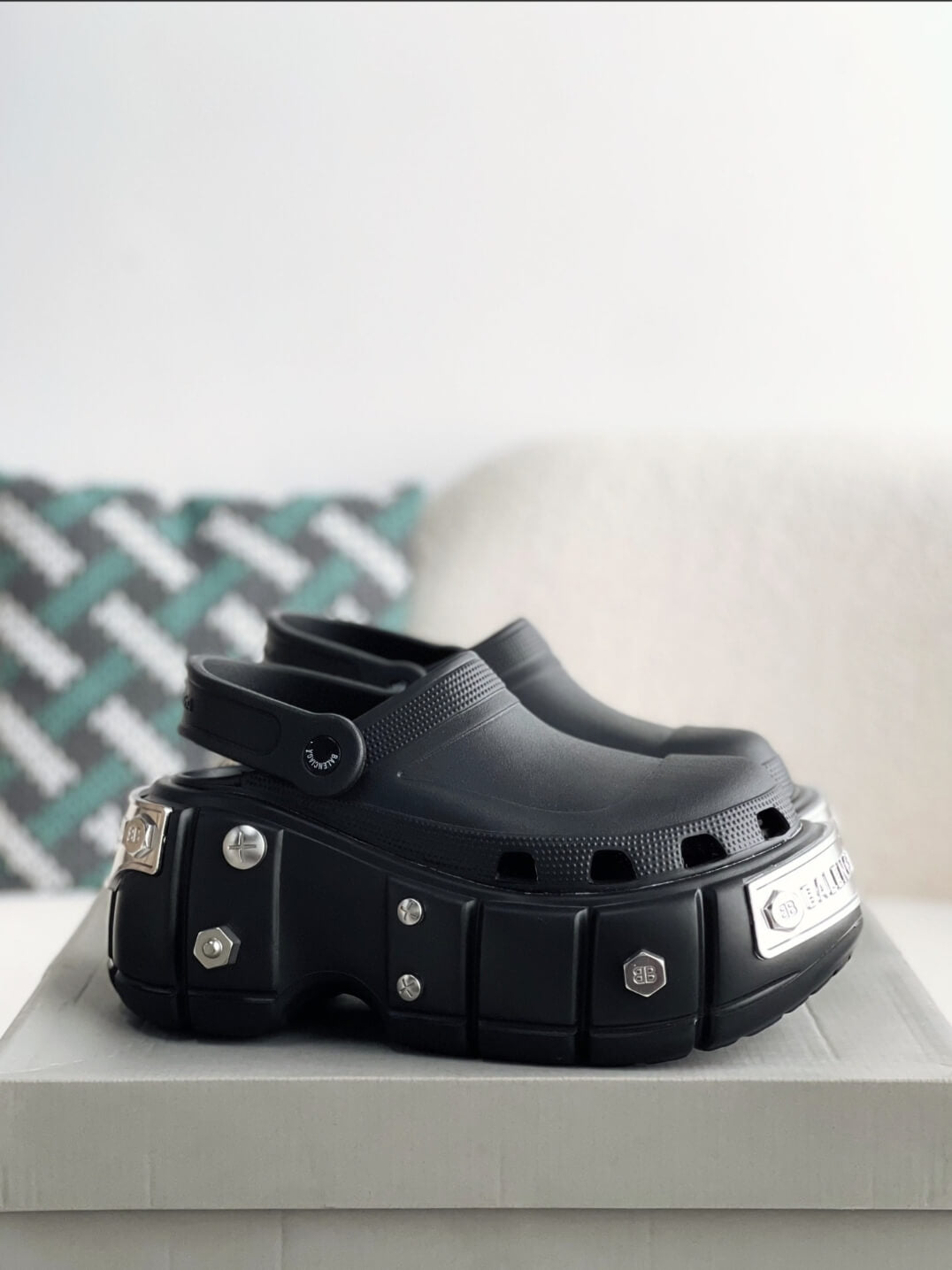 BALENCIAGA ハードクロックスHARDCROCS 44サイズ BALENCIAGA ハード