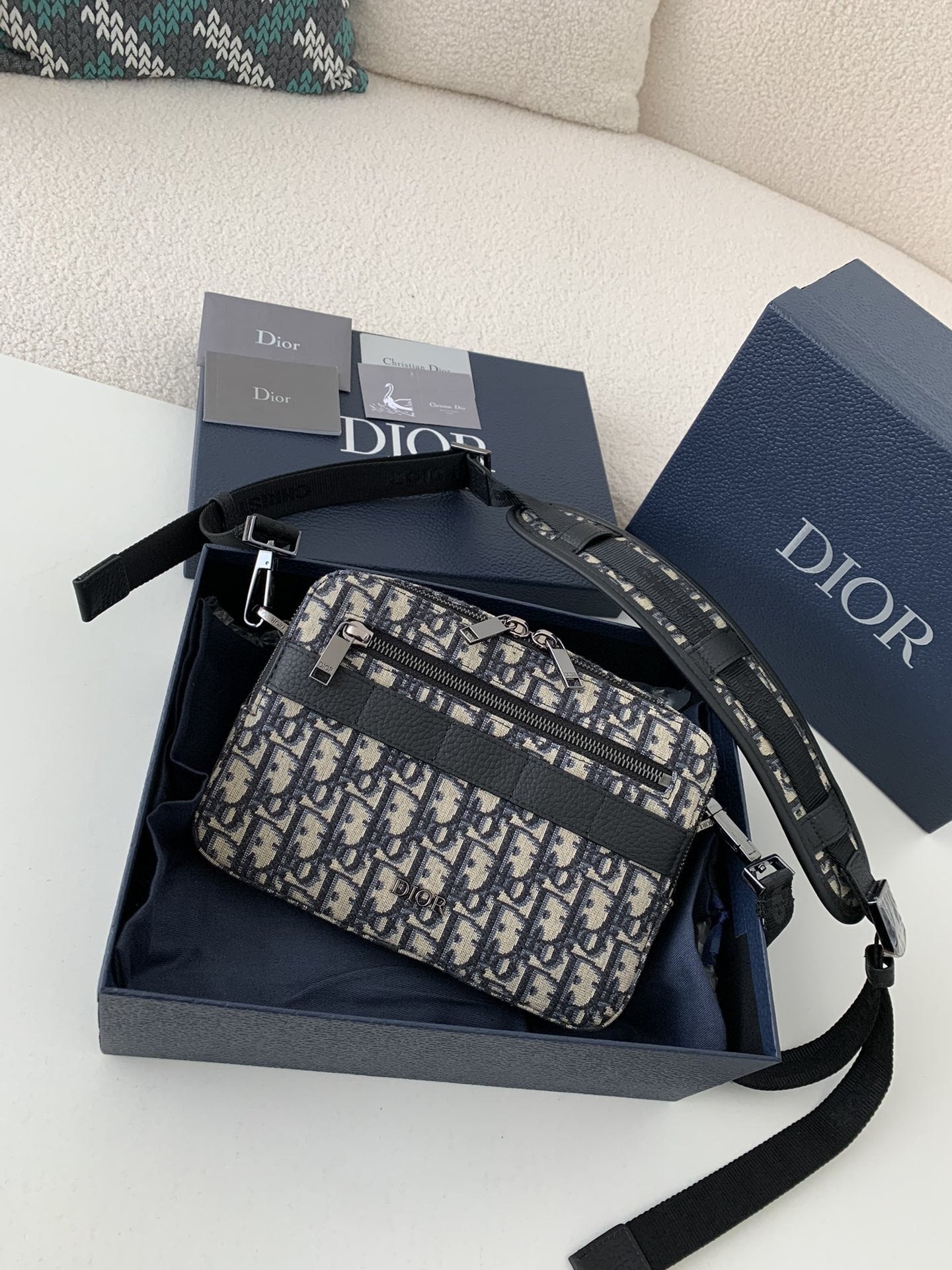 Dior messnger hot bag