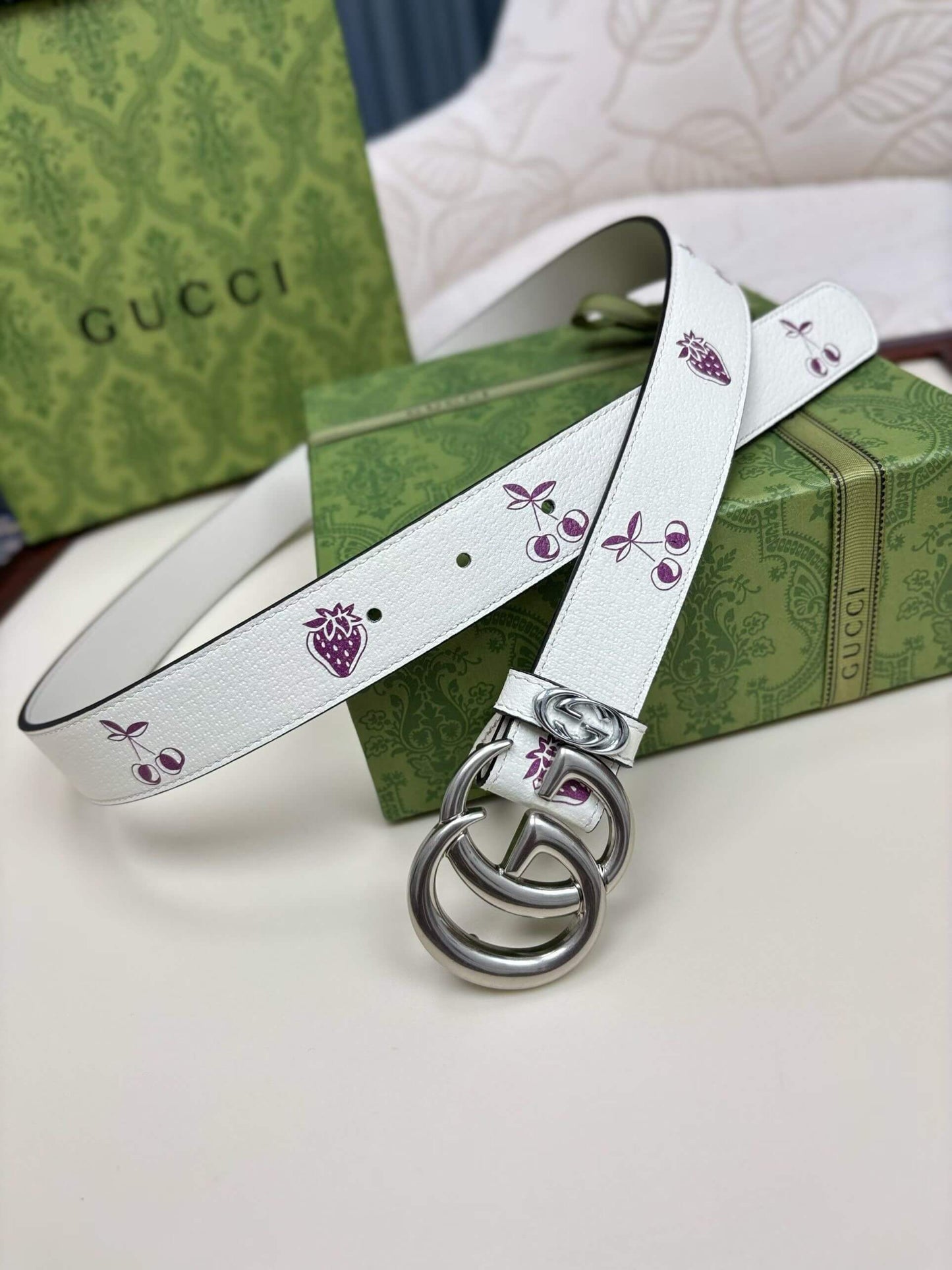 Gucci GG Marmont Thin Belt - White Leather with Strawberry & Cherry Print