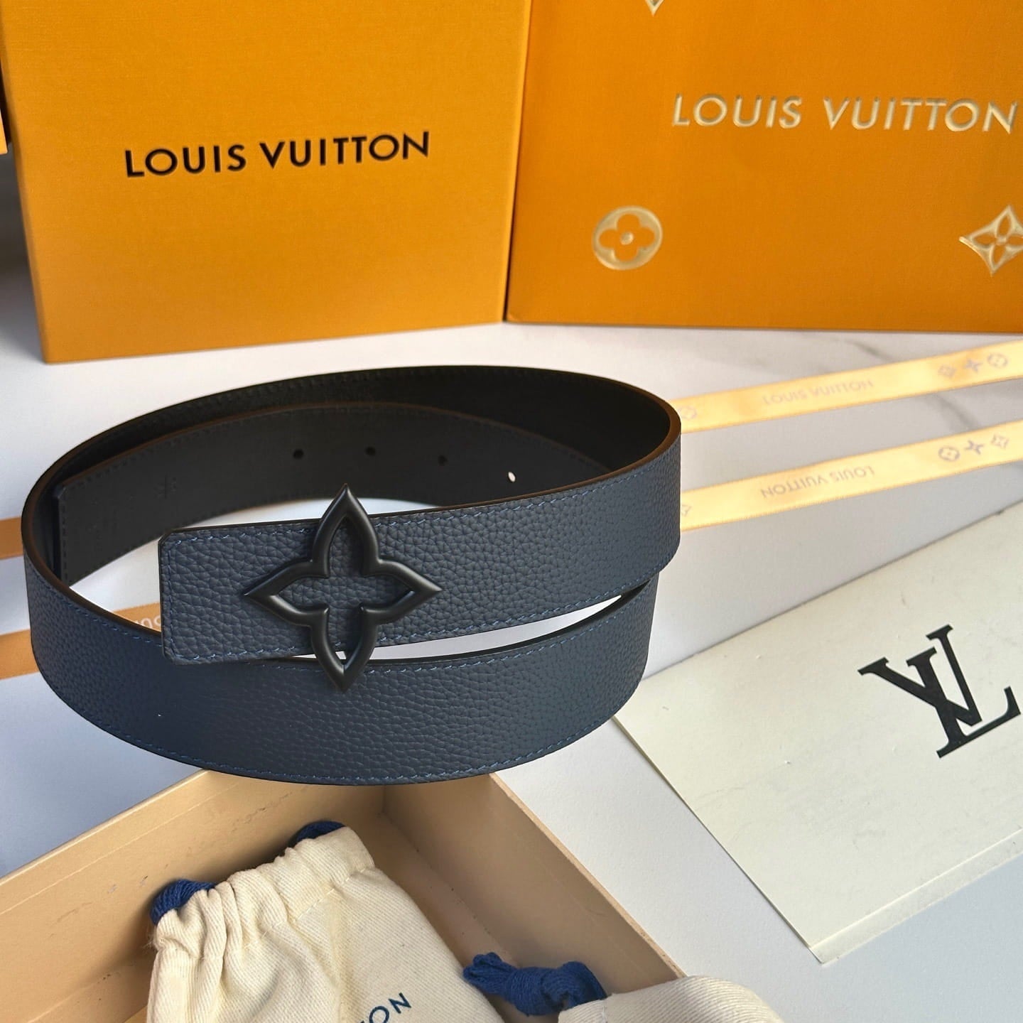 Louis Vuitton LV Women's Bloom Marine Blue Taurillon 40mm Reversible Belt - Matte Black Flowergram Buckle