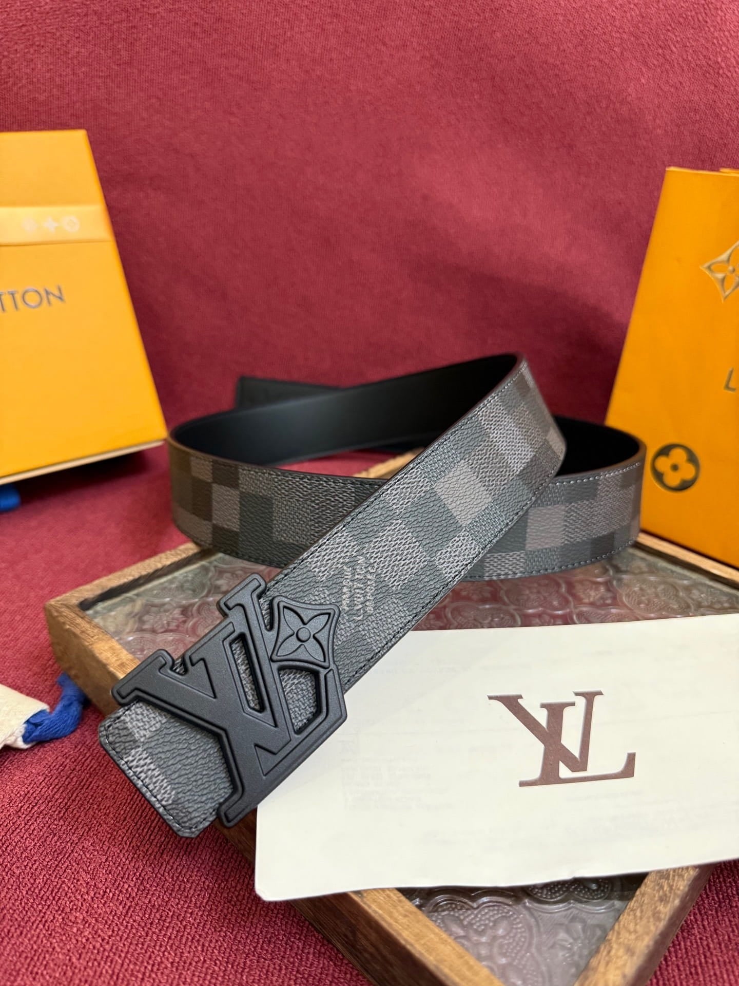 Louis Vuitton LV Initiales Damier Graphite 40mm Reversible Belt - Sculptural Matte Black Buckle