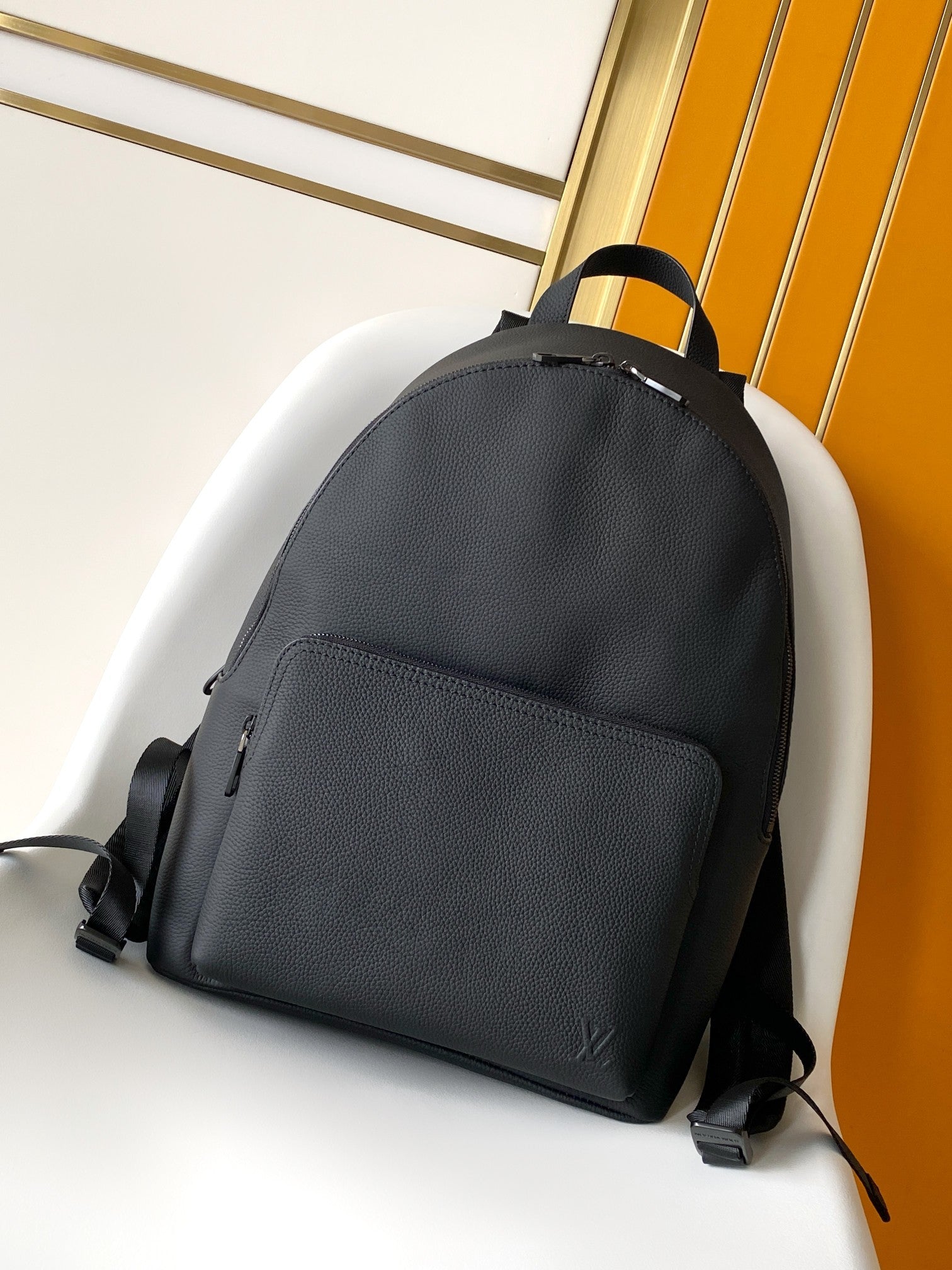 louie vuitton mens backpack Louis LV Men's Black Discovery Work PM Color:Discharge Denim Star The christopher mm backpack Alexander McQueen Men's McQueen Recycled material