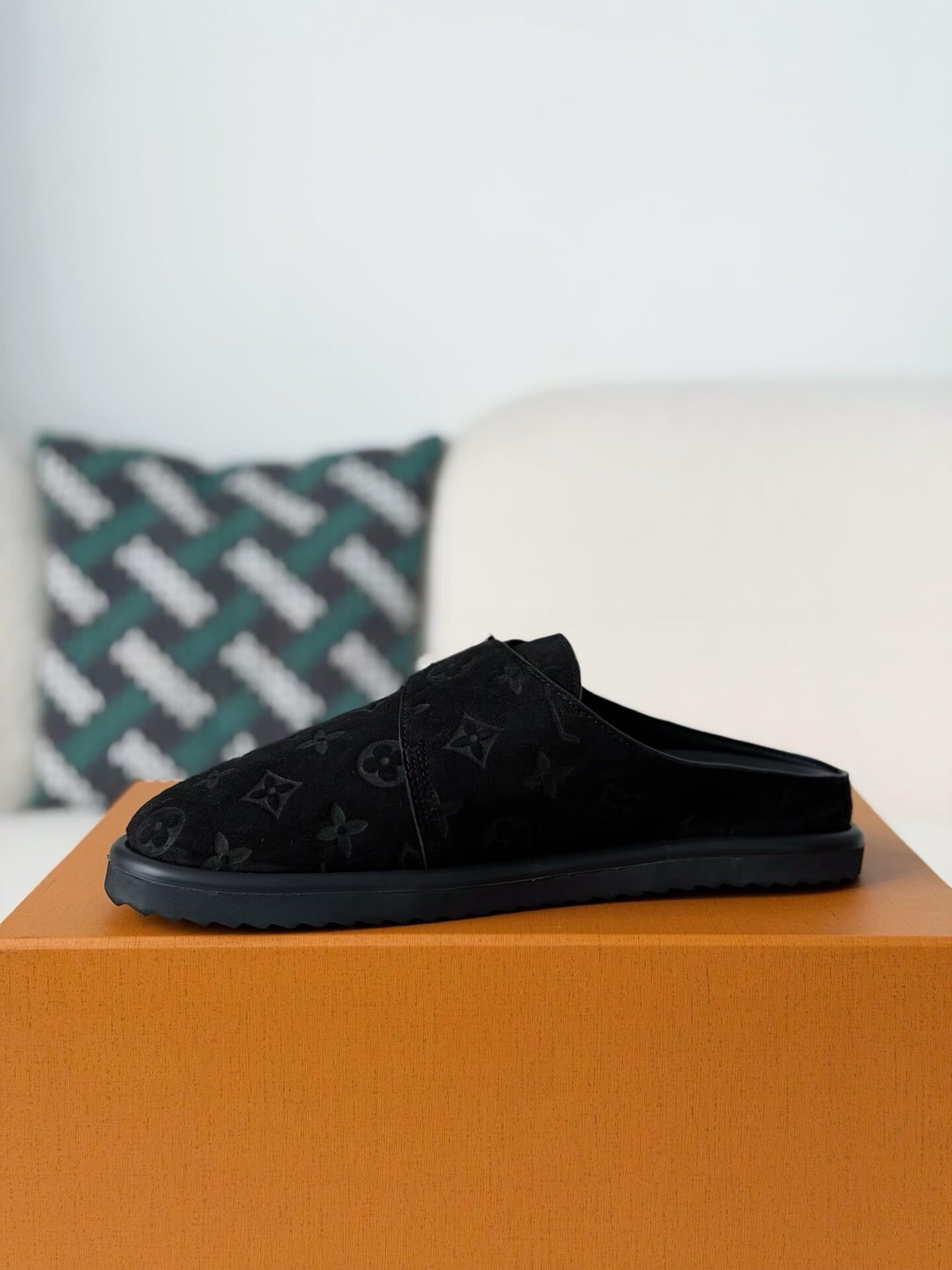Louis Vuitton Easy Line Mule – Black Monogram Empreinte Suede
