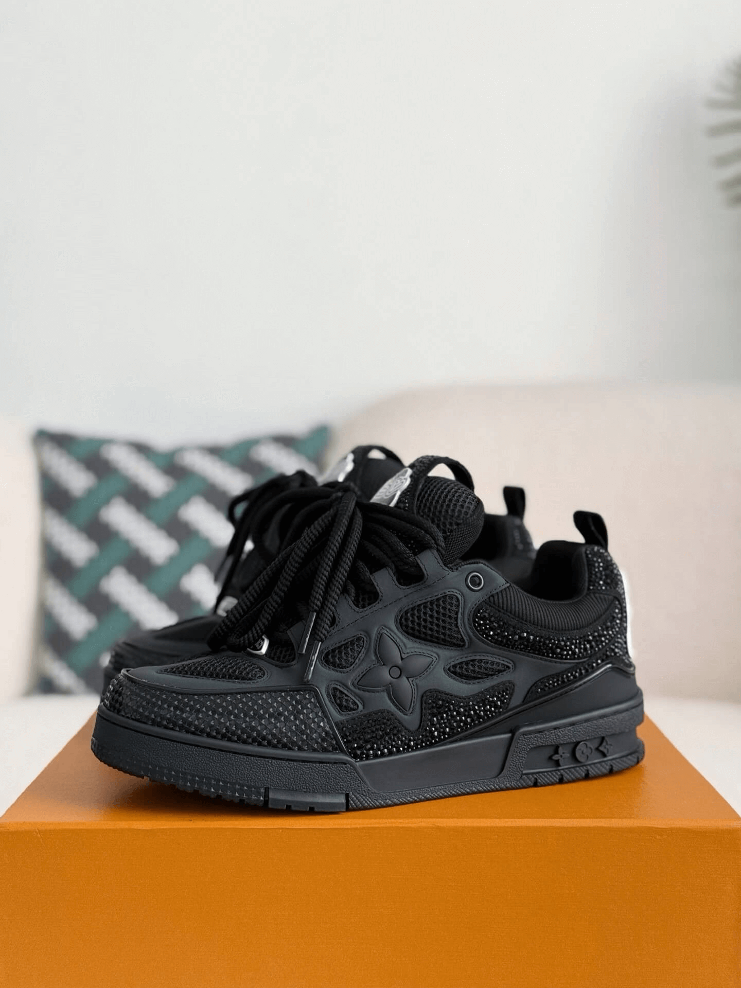Louis Vuitton LV Skate Black Sneaker – HolloShoe