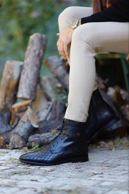 Fernwood Black Classic Boots