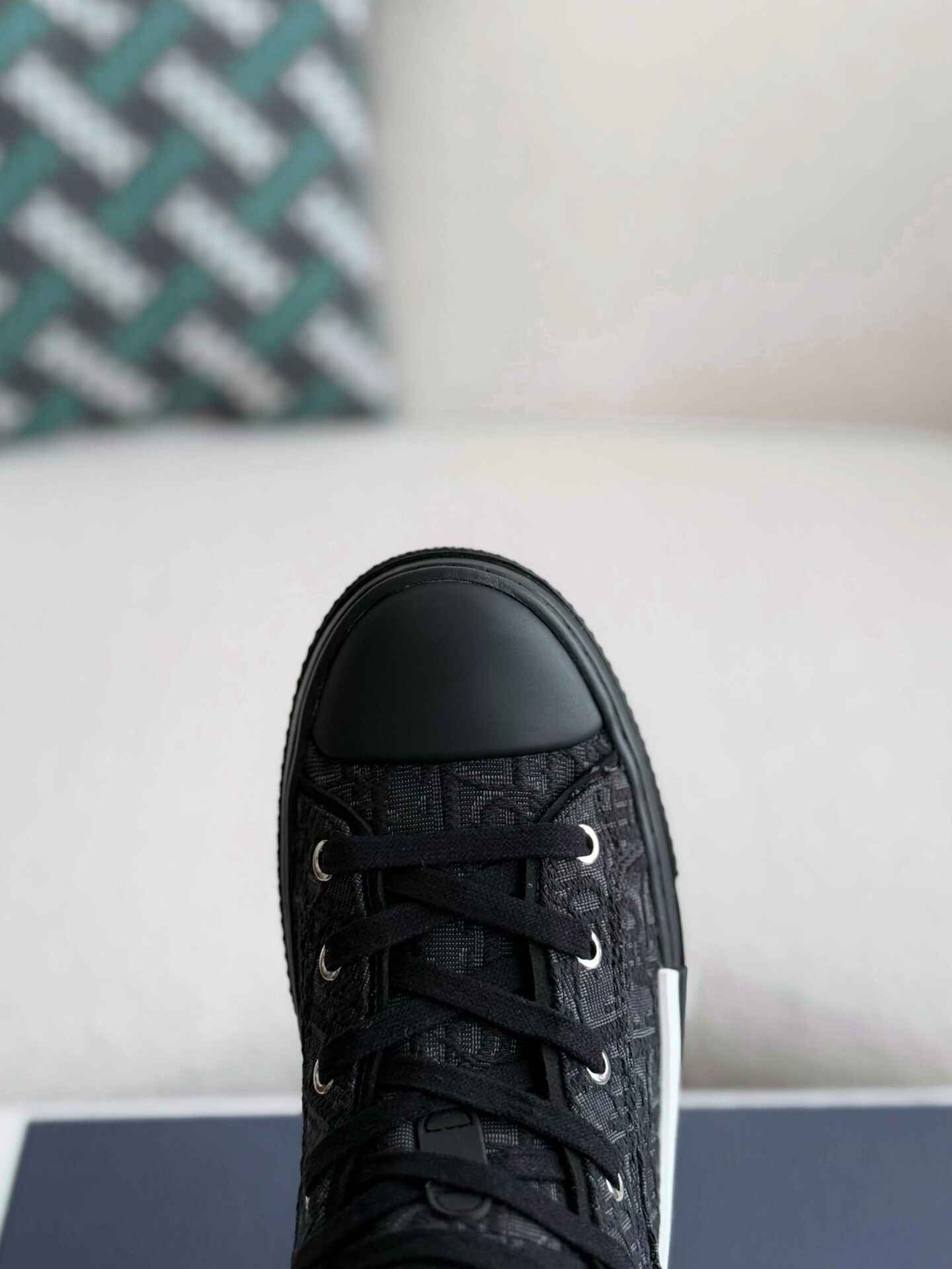 Dior Oblique B23 Black High-Top Sneakers