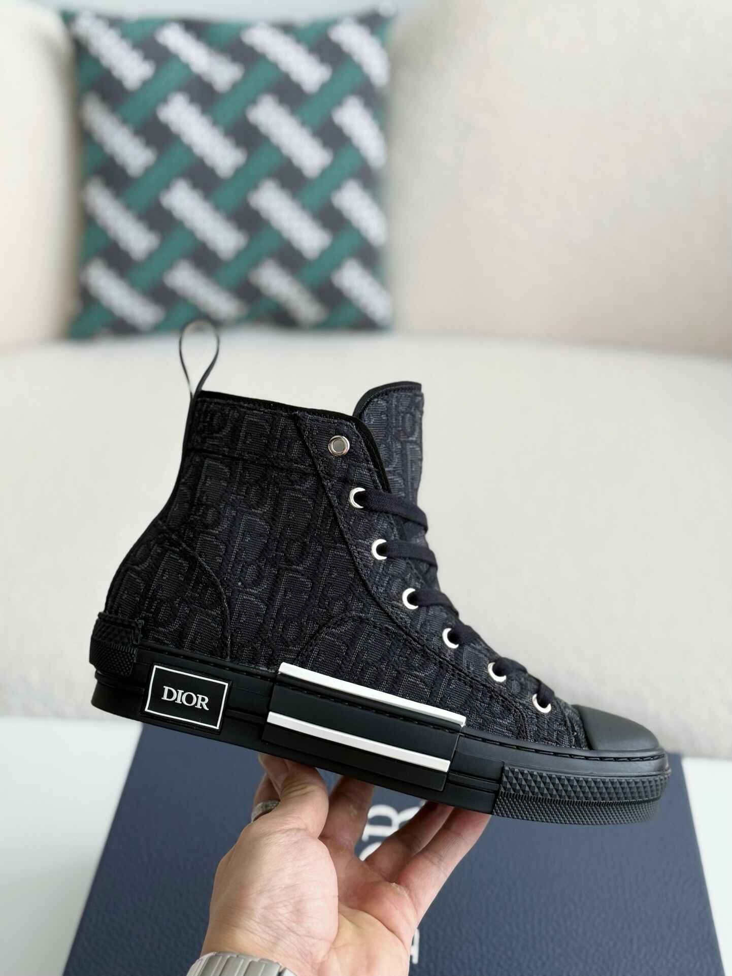 Dior Oblique B23 Black High-Top Sneakers