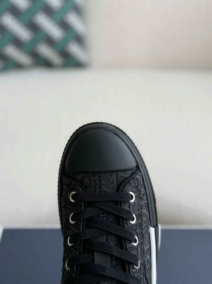 Dior Oblique B23 Black Low-Top Sneakers