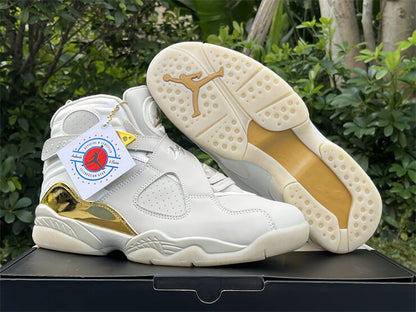 Air Jordan 8 Retro "Champagne" Sneaker