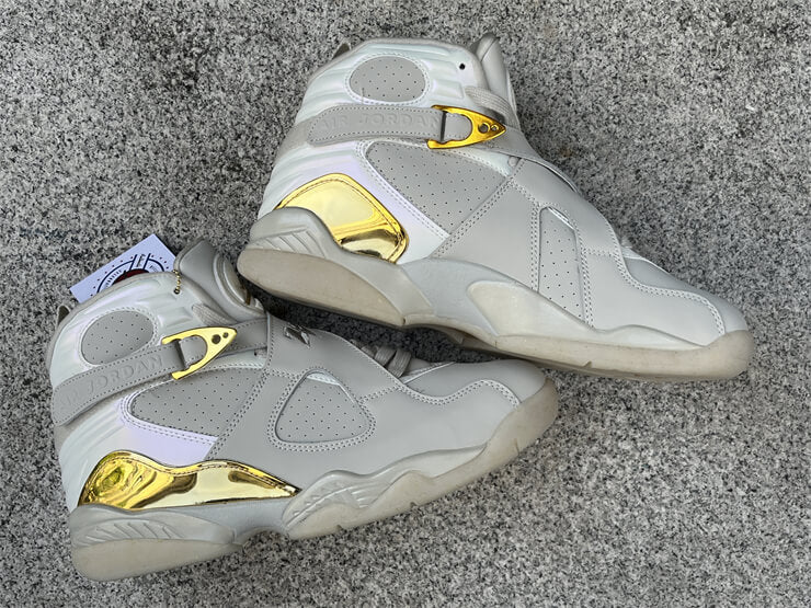 Retro 8 white and gold online