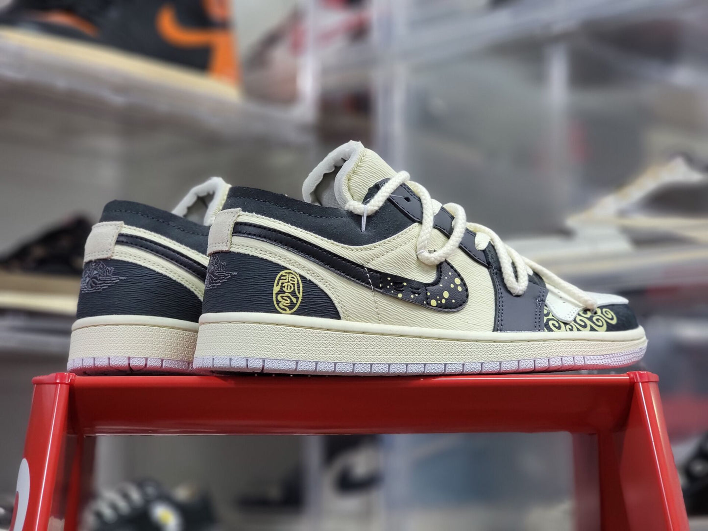 Nike Air Jordan 1 Low Cut Sneaker