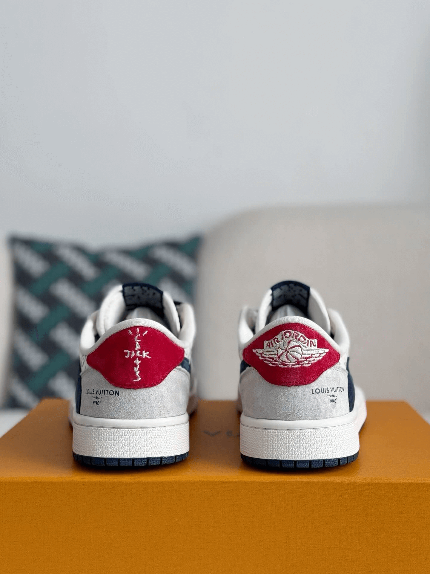 Louis Vuitton x Nike SB Dunk Low White Monogram Navy Red