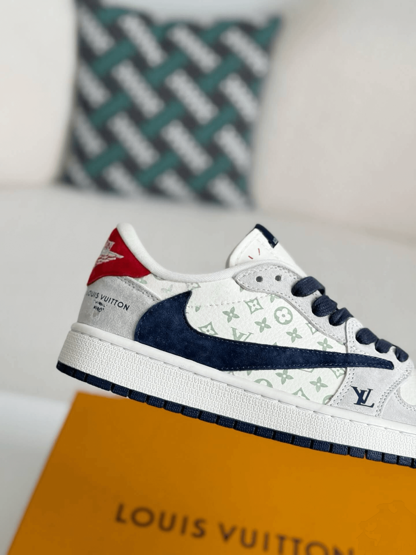 Louis Vuitton x Nike SB Dunk Low White Monogram Navy Red