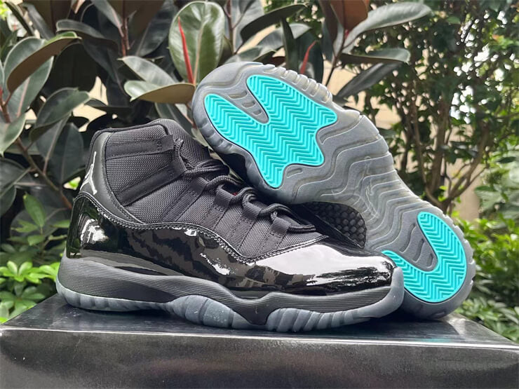 Jordan 11 retro black and blue hotsell