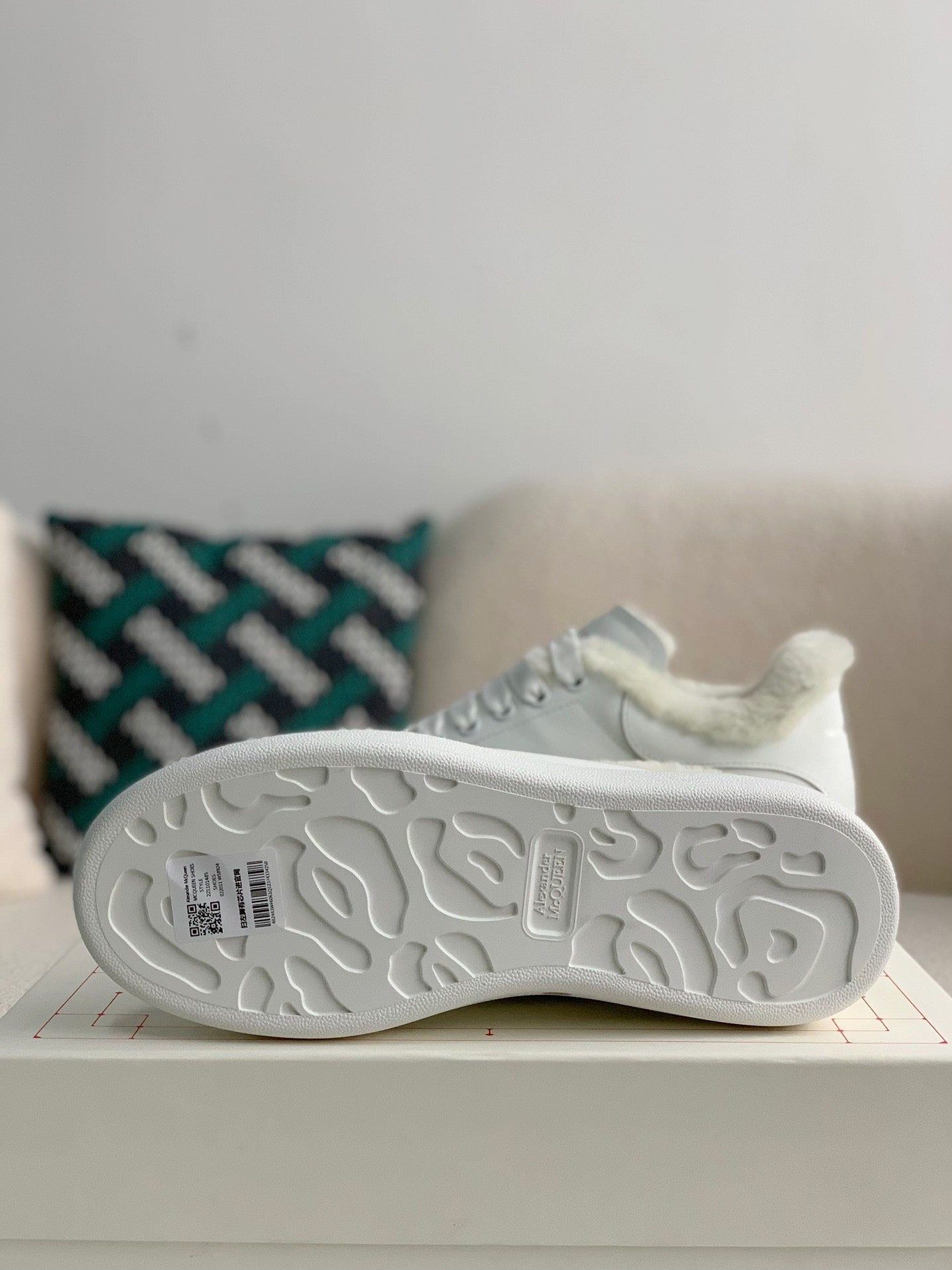 Alexander McQueen Men’s White Leather Oversized Sneakers with Shearling Lining