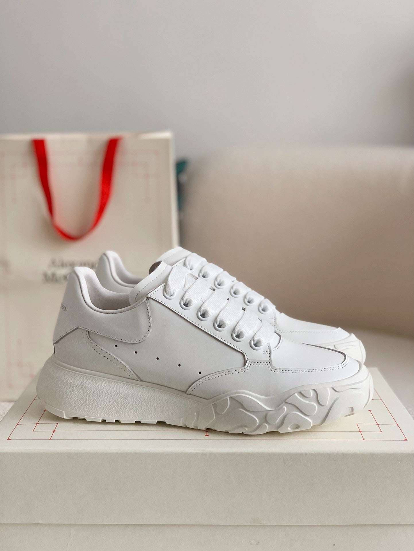 Alexander McQueen Court Trainers in White Leather