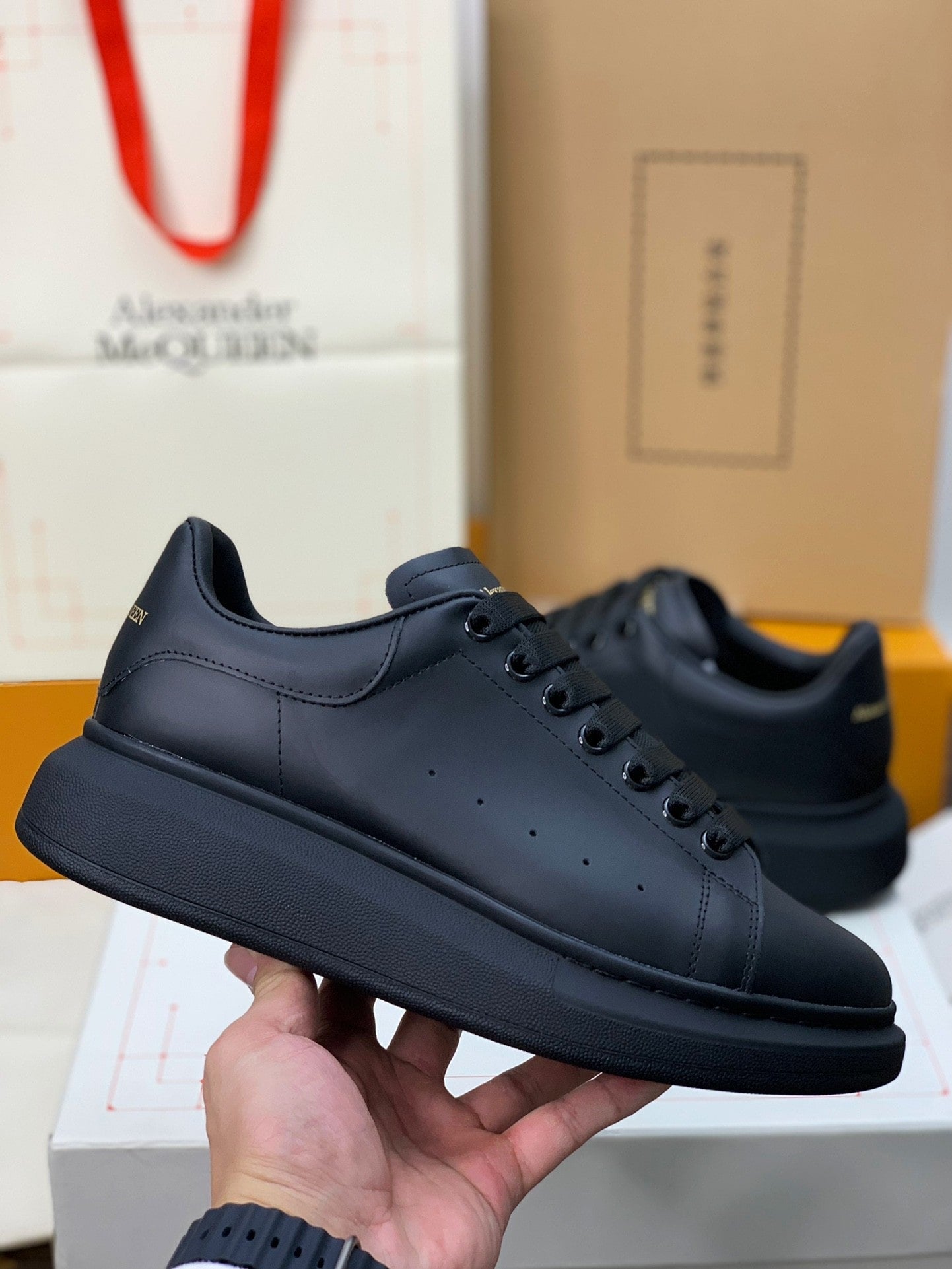 Oversized mcqueen sneakers online