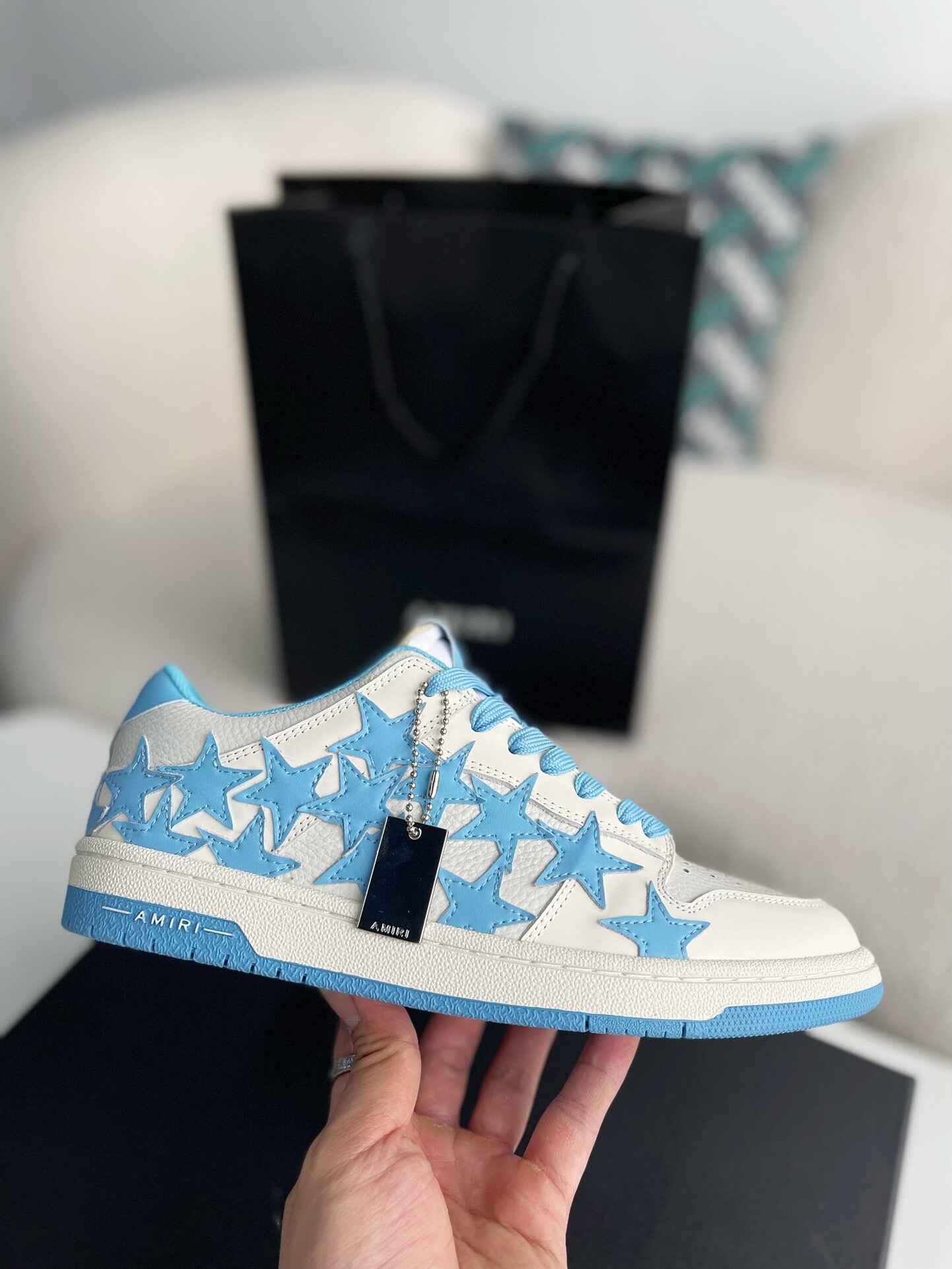 Amiri Star Burst Low – White Grained Leather & Sky Blue Stars