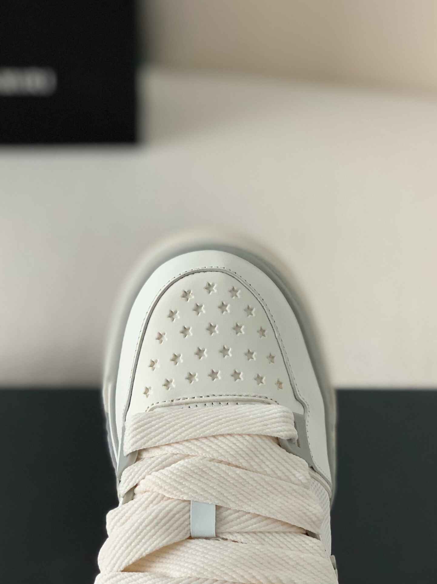 Amiri MA-1 Sneaker – Triple White & Grey – HolloShoe