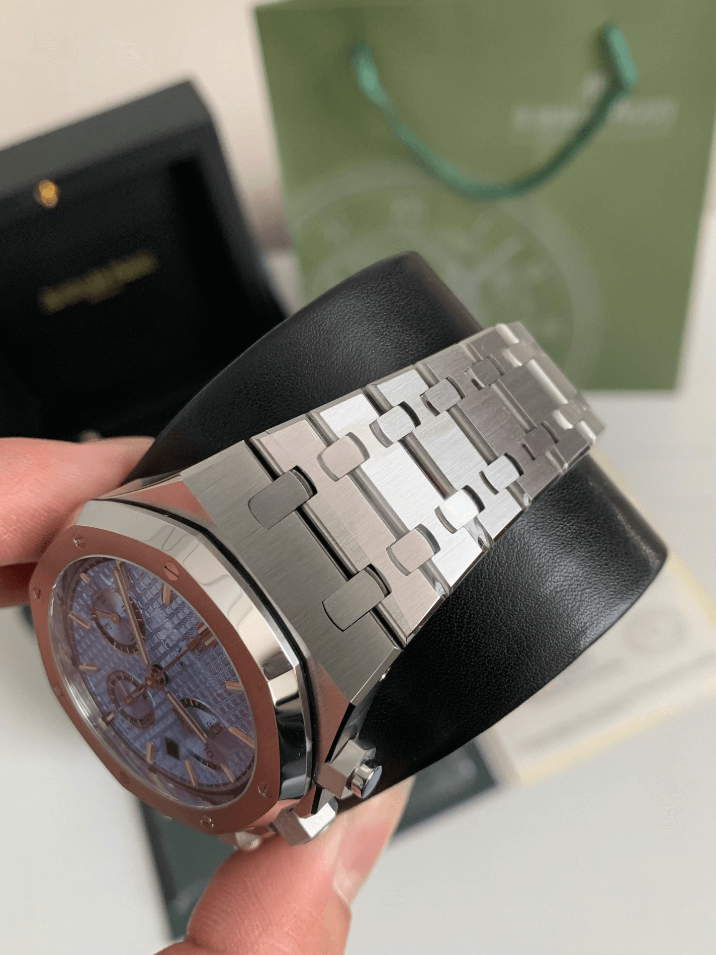 Audemars Piguet Royal Oak Chronograph Ref. 26331ST.OO.1220ST.01 – 41mm Stainless Steel, Blue Dial