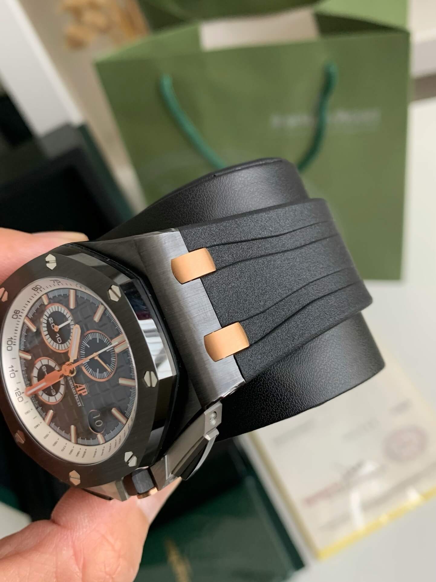 Audemars Piguet Royal Oak Offshore Selfwinding Chronograph Ref. 26405CE – Black Ceramic, Grey Dial