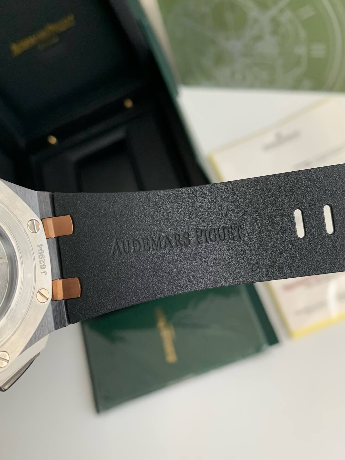 Audemars Piguet Royal Oak Offshore Selfwinding Chronograph Ref. 26405CE – Black Ceramic, Grey Dial