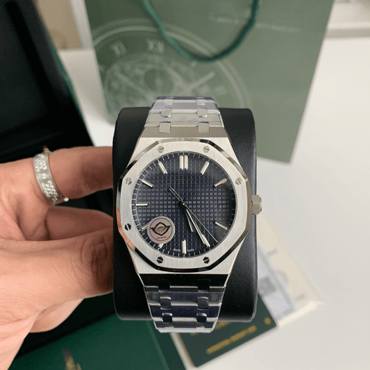 Audemars Piguet Royal Oak Selfwinding Ref. 15500ST.OO.1220ST.01 – 41mm Stainless Steel, Blue Dial
