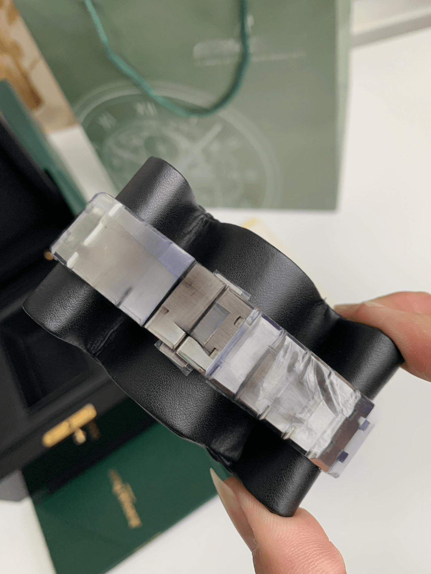 Audemars Piguet Royal Oak Selfwinding Ref. 15500ST.OO.1220ST.01 – 41mm Stainless Steel, Blue Dial