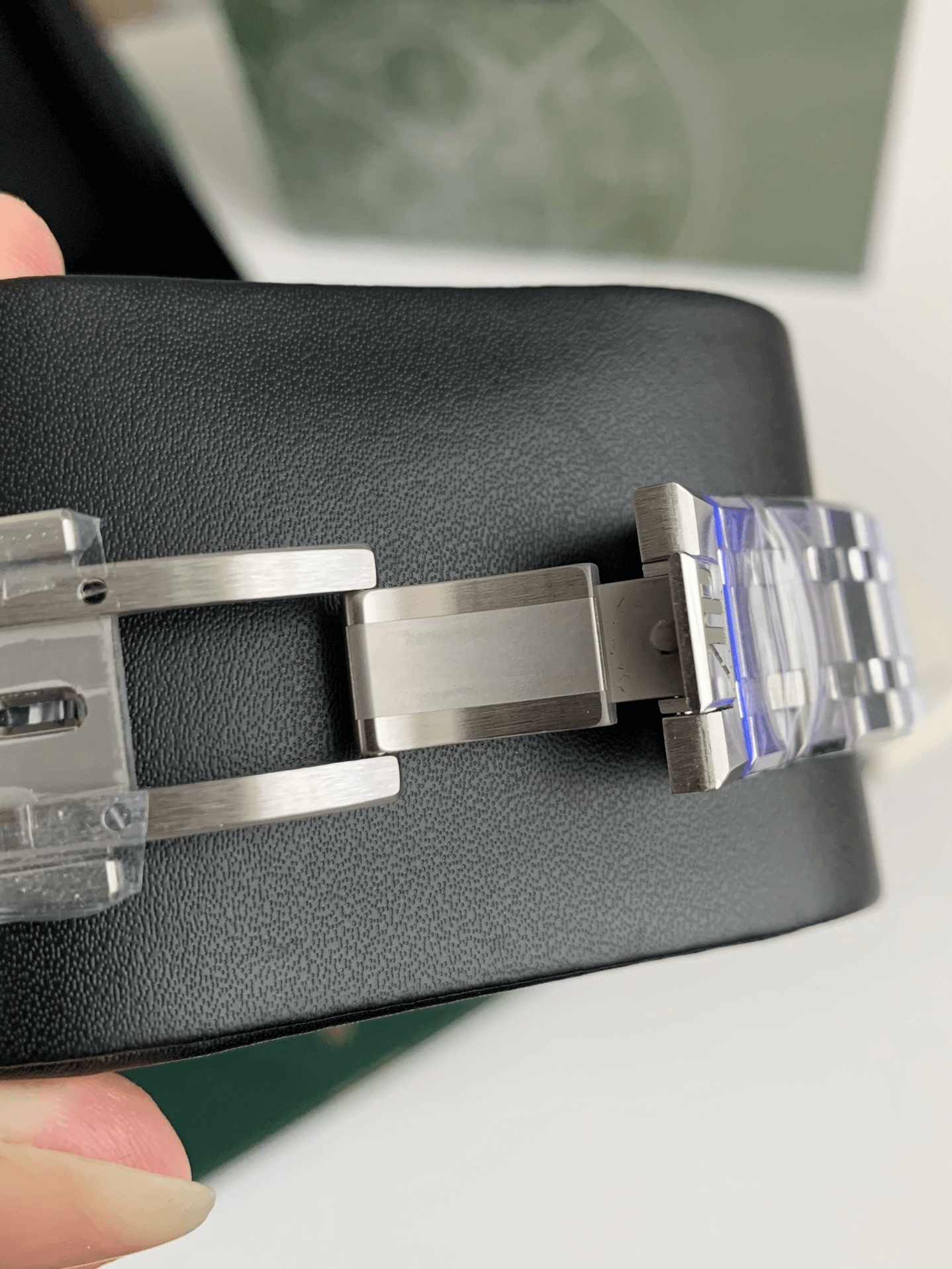 Audemars Piguet Royal Oak Selfwinding Ref. 15500ST.OO.1220ST.01 – 41mm Stainless Steel, Blue Dial