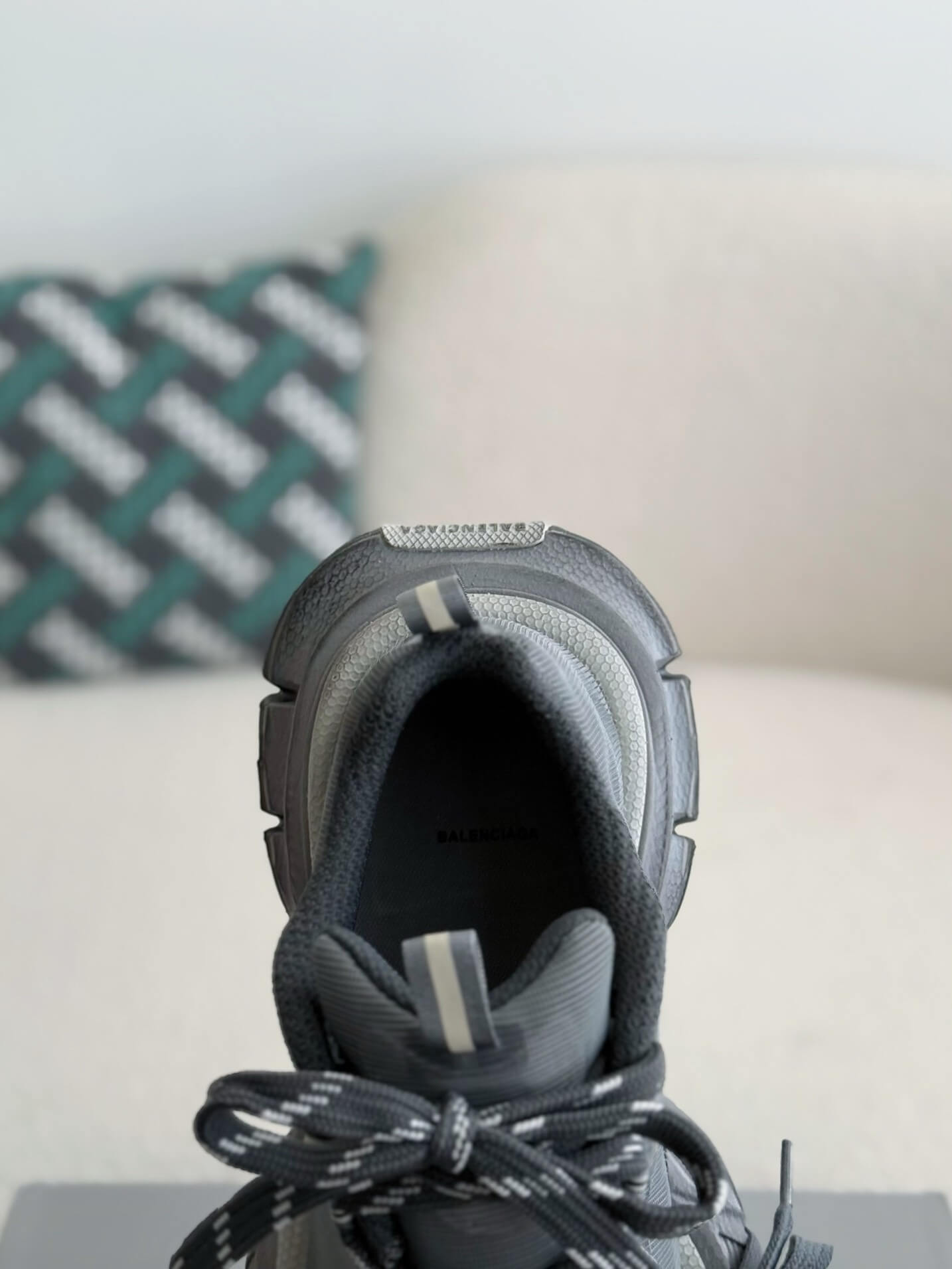Balenciaga 3XL Sneaker – Anthracite / Dark Grey