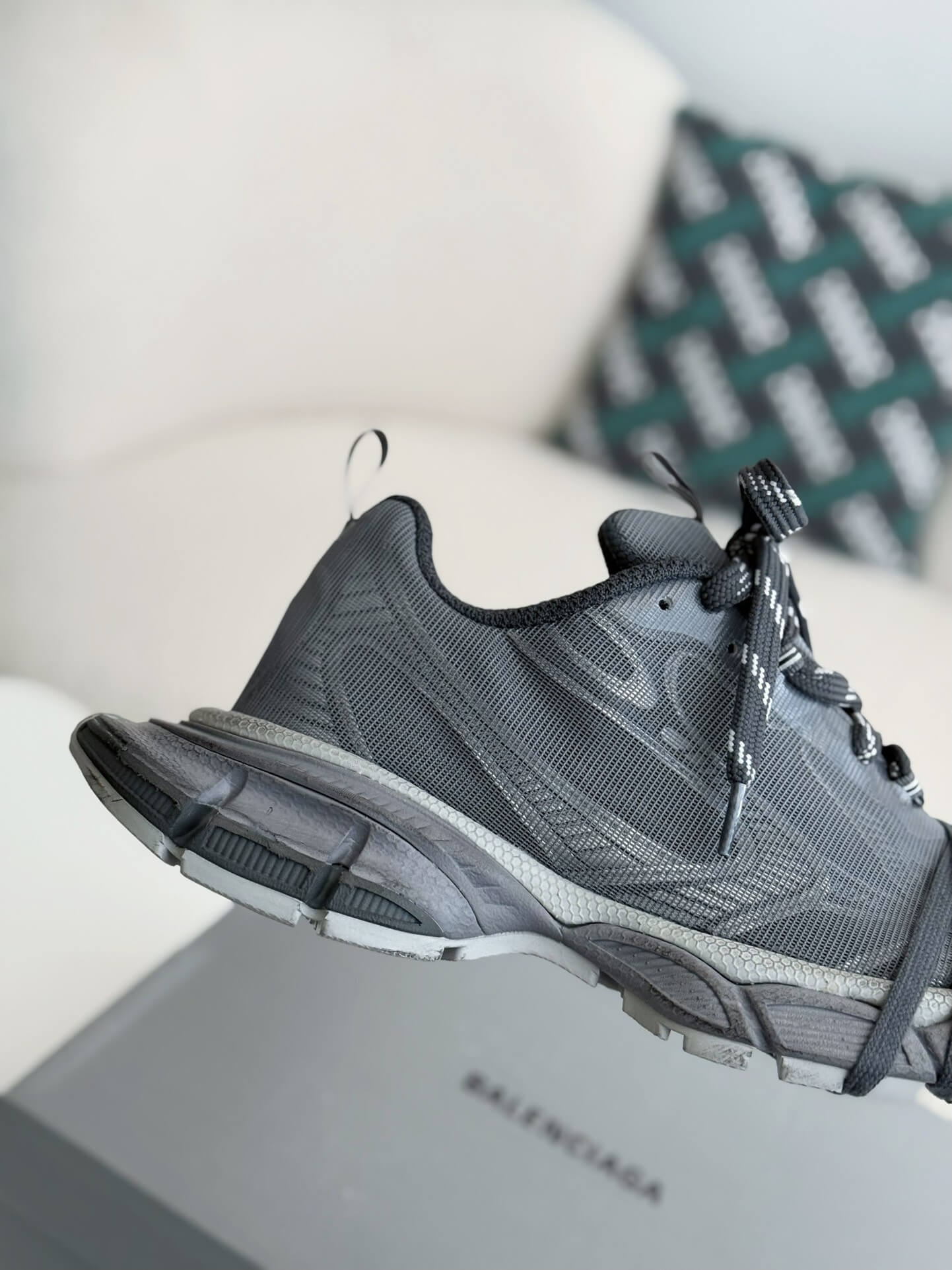 Balenciaga 3XL Sneaker – Anthracite / Dark Grey