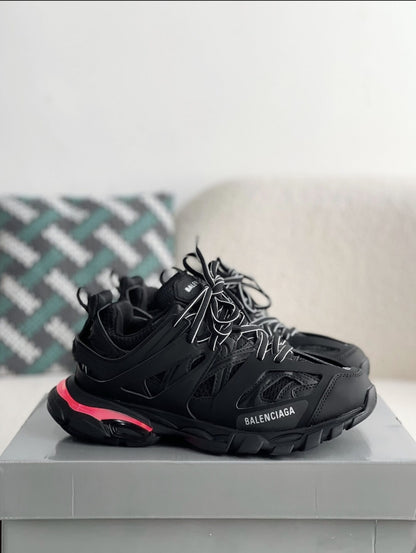 Balenciaga Track.2 Black Sneaker