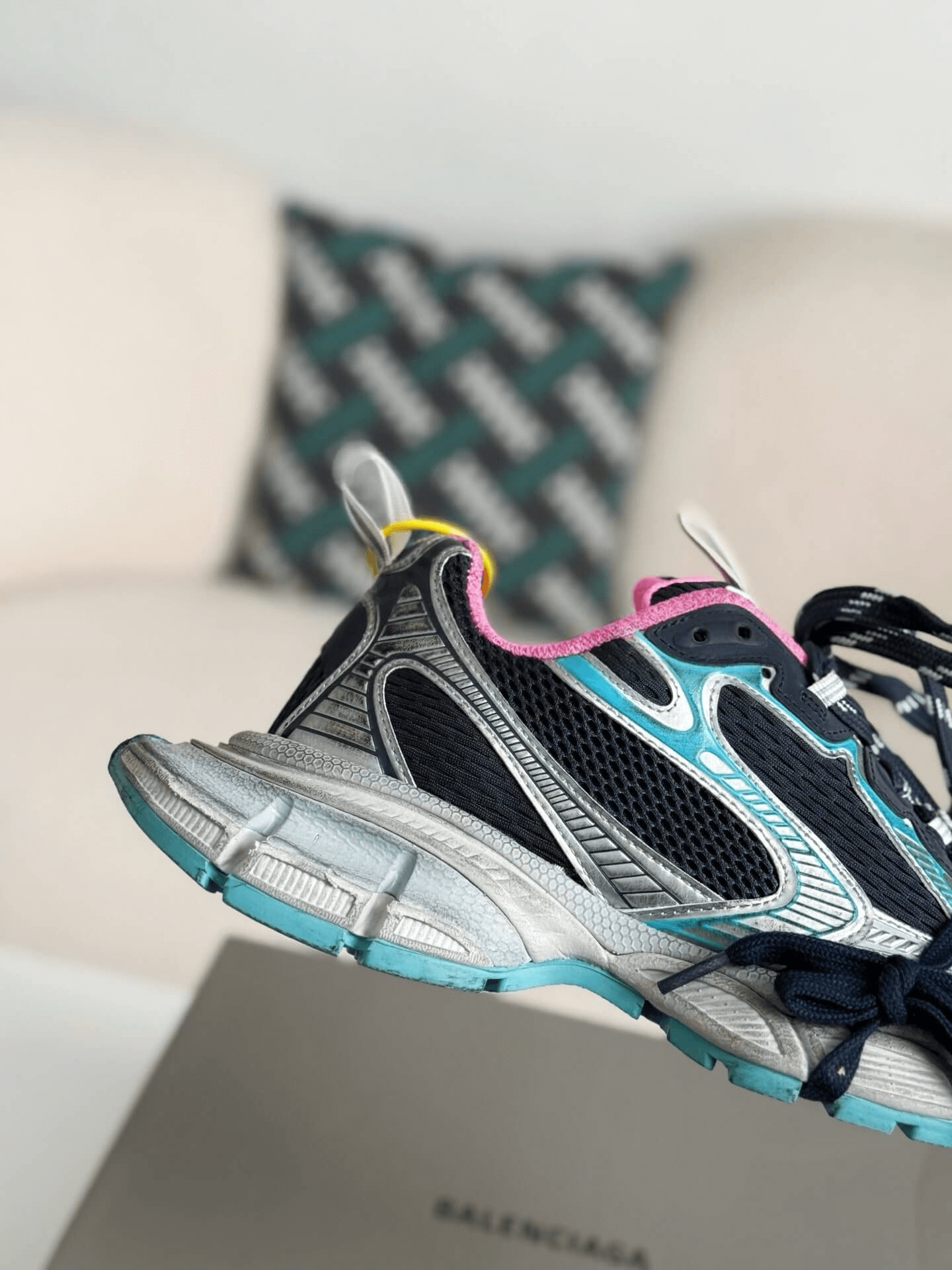 Balenciaga 3XL Sneaker – Navy, Silver & Pink