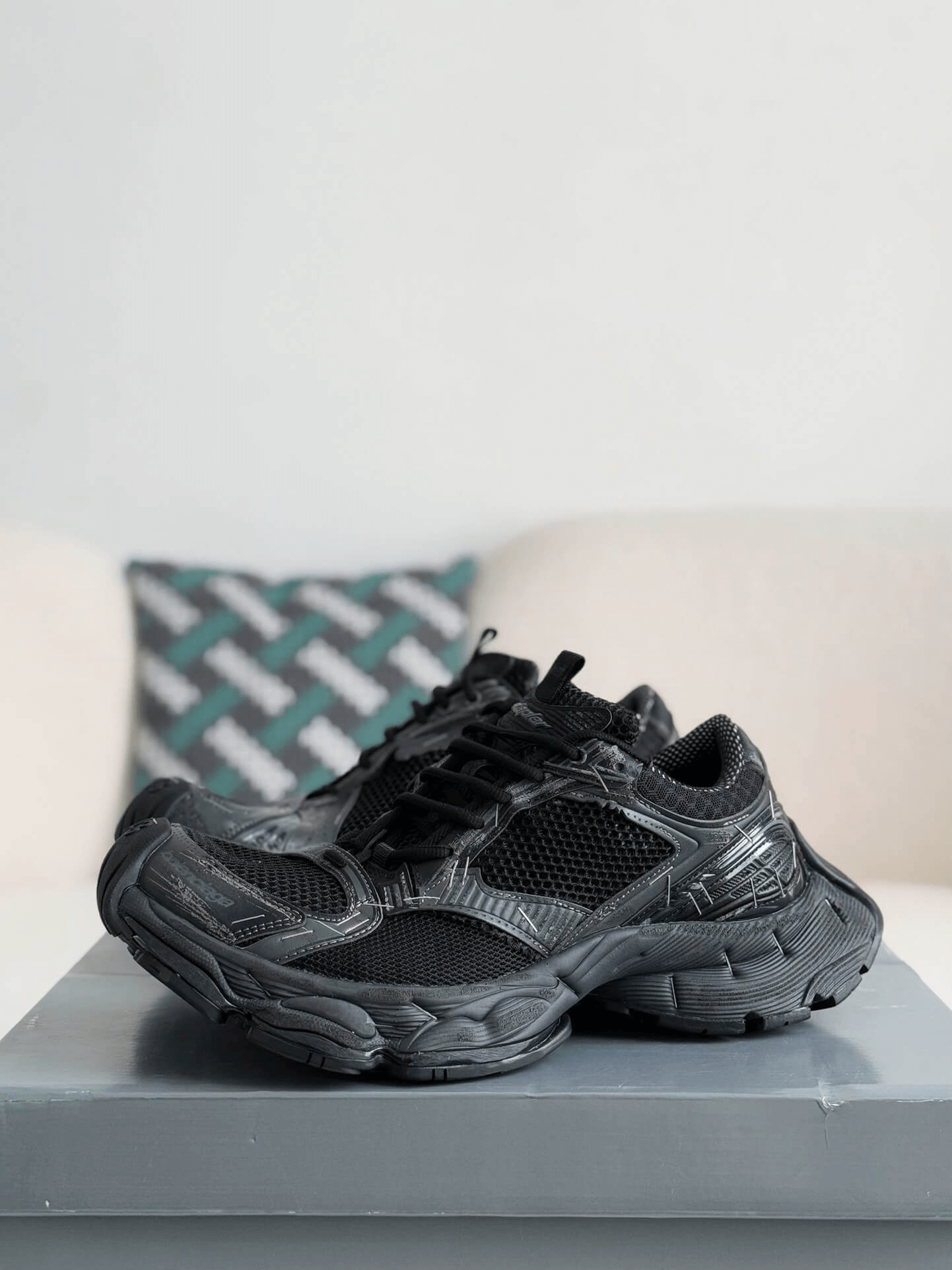 Balenciaga Stapler Trainers in Black