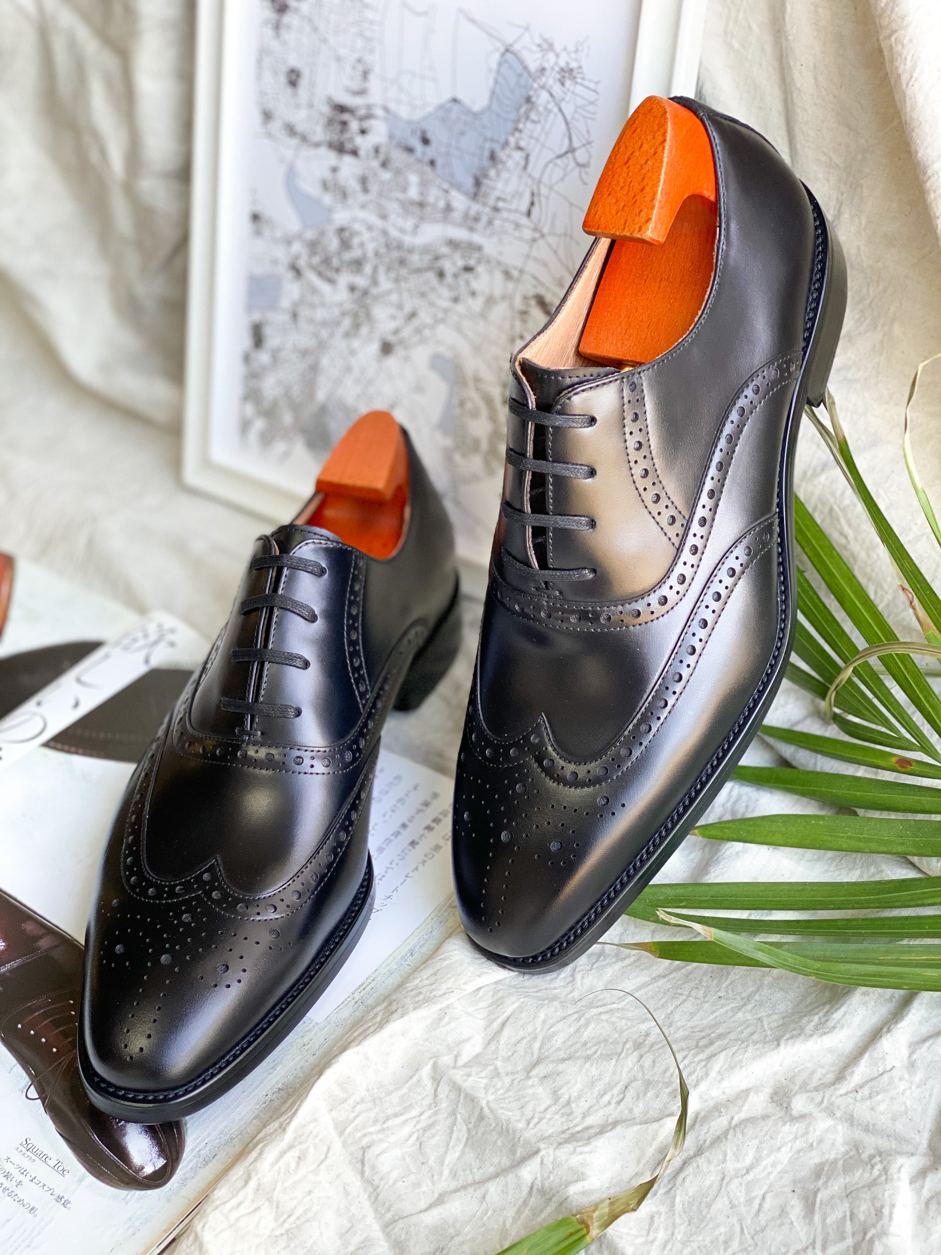 Black wingtip oxfords online