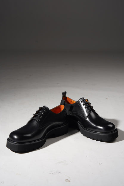 Black Leather Modern Derby Shoes for the Urban Explorer