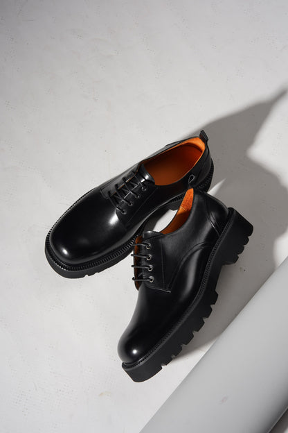 Black Leather Modern Derby Shoes for the Urban Explorer
