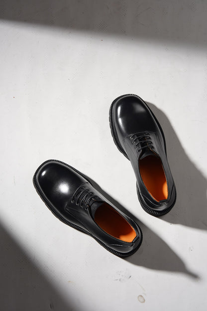 Black Leather Modern Derby Shoes for the Urban Explorer