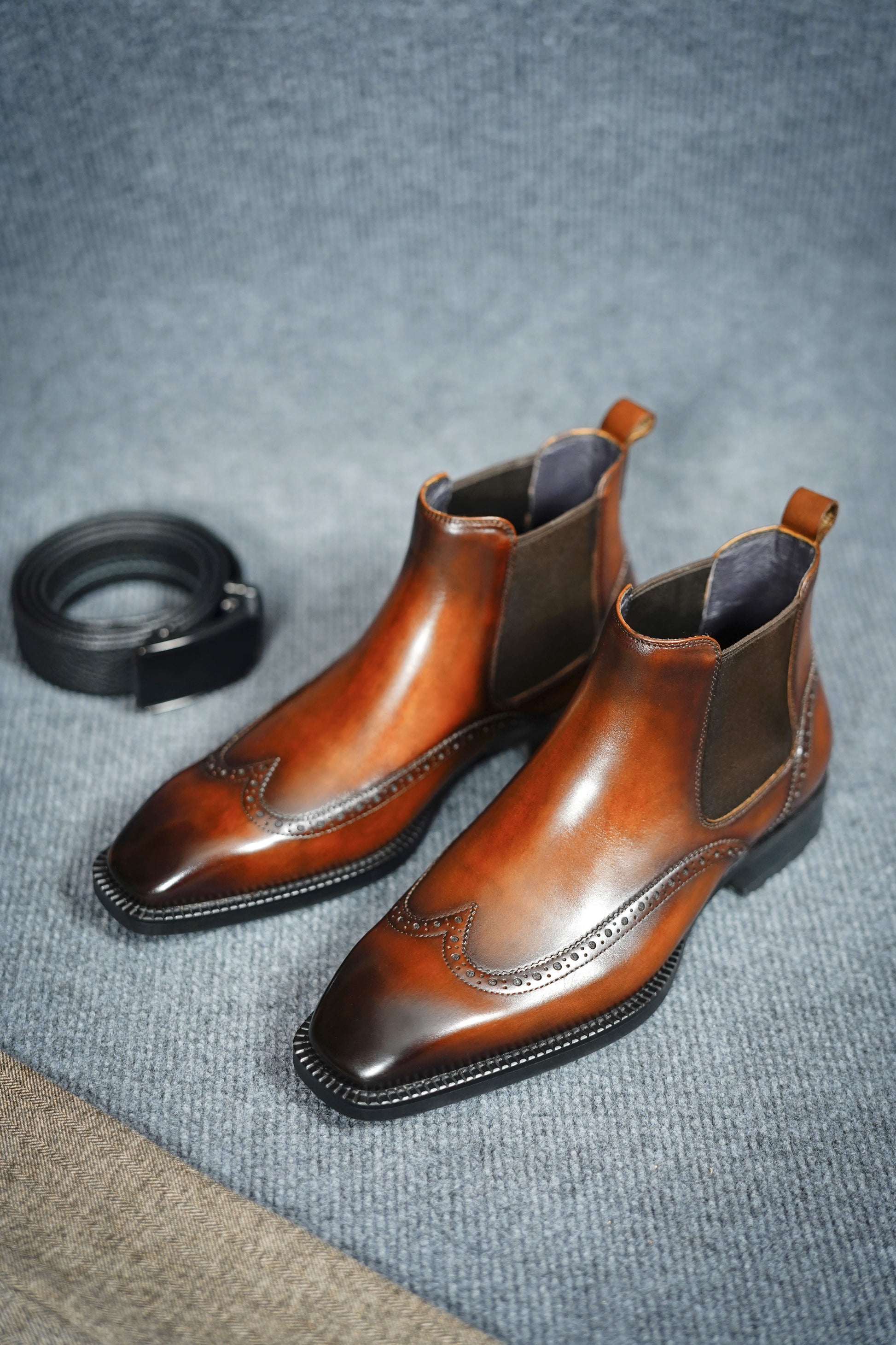 Modern Brown Leather Brogue Dress Chelsea Boots 43 Modern Brown Leather Brogue Dress Chelsea Boots 43