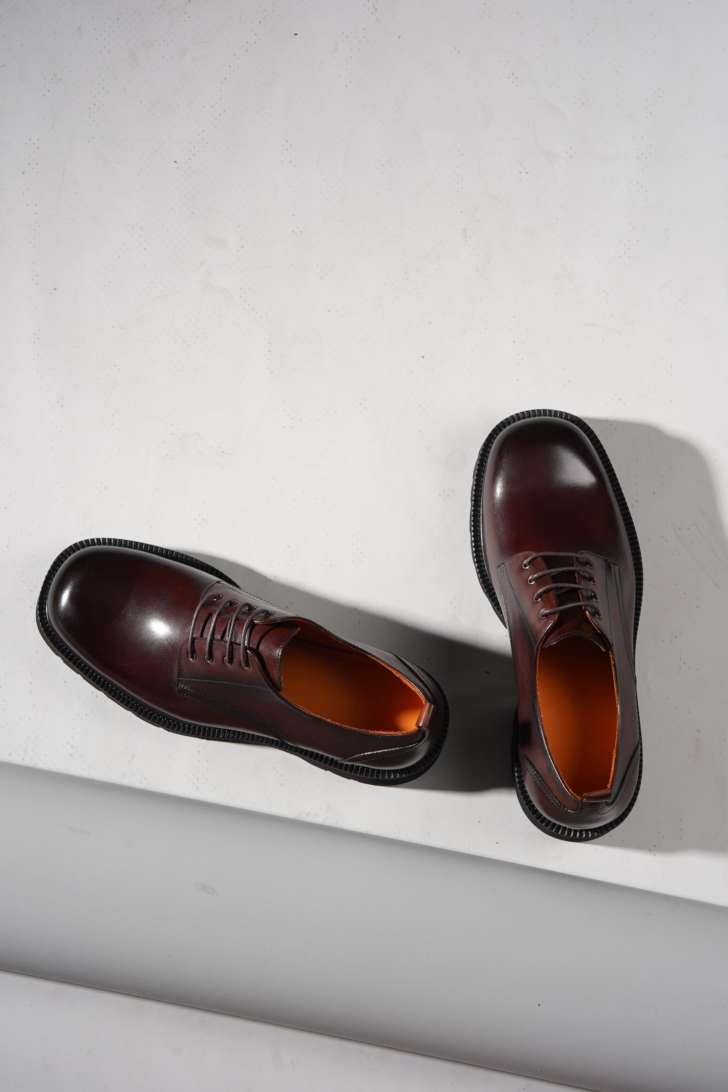 Brown Leather Modern Derby Shoes for the Urban Explorer