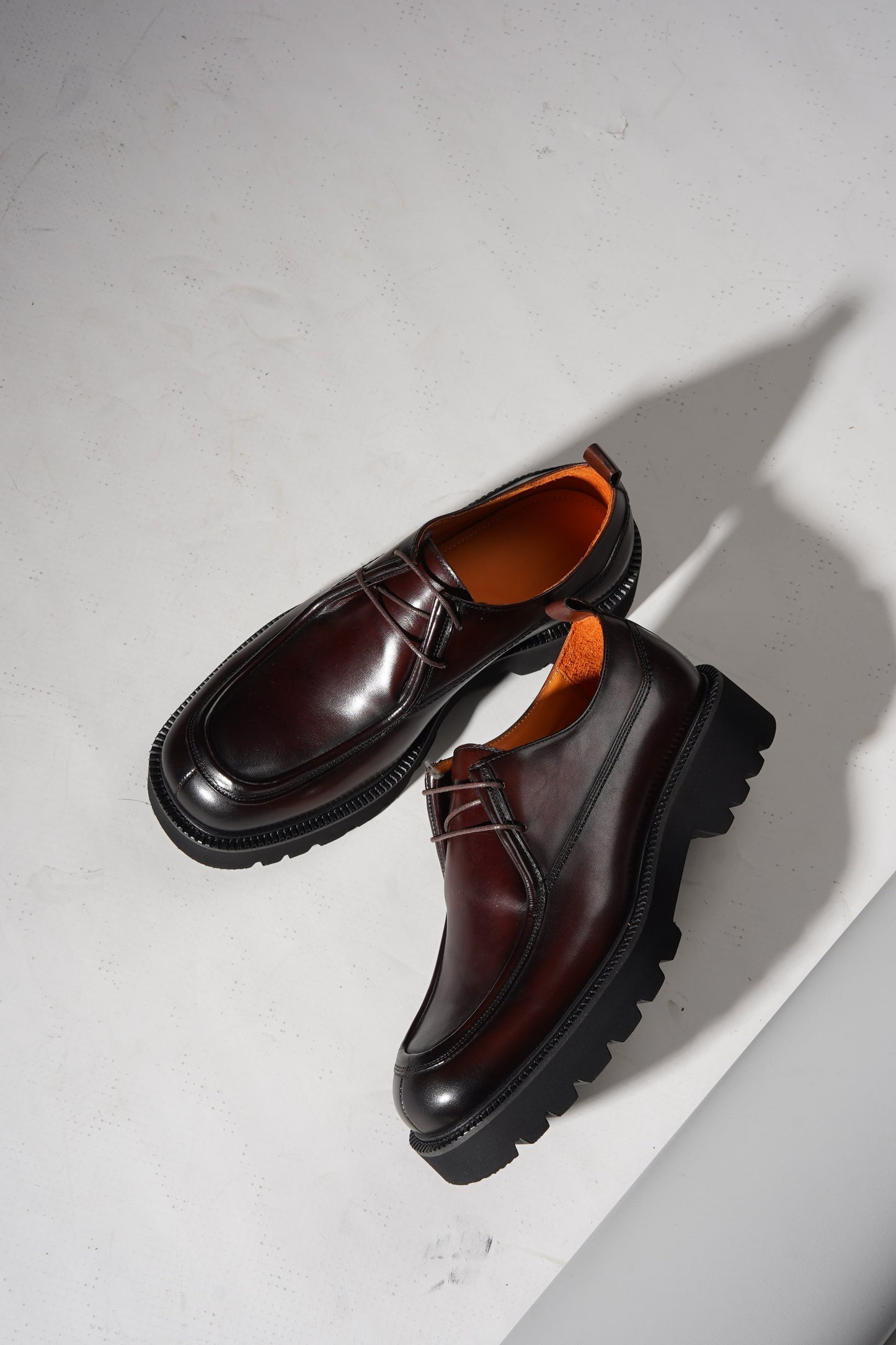 Brown Premium Leather Split-Toe Derby Shoes for the Modern Man
