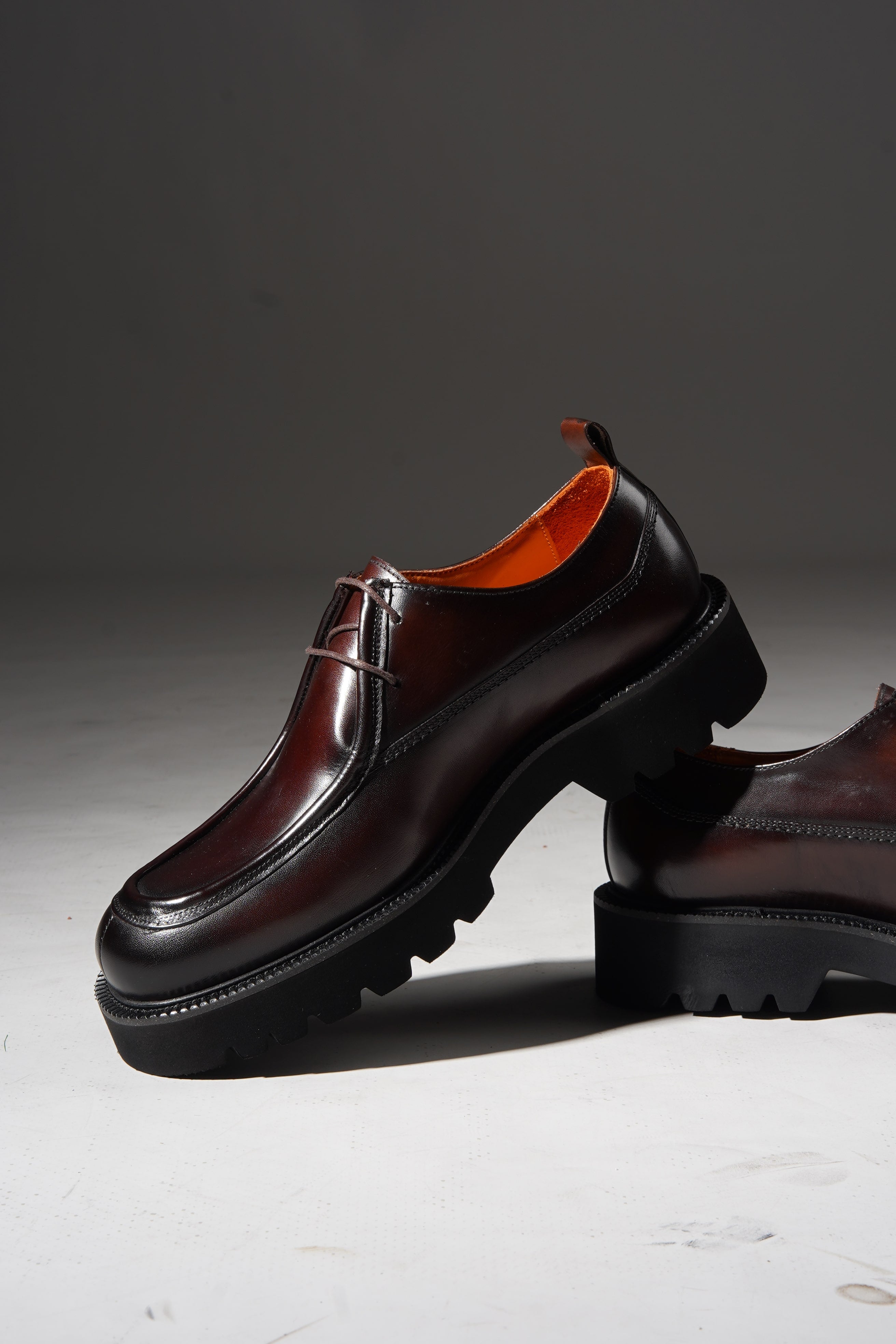 Firenze Split-Toe Derby — Burnished Brown | HolloShoe