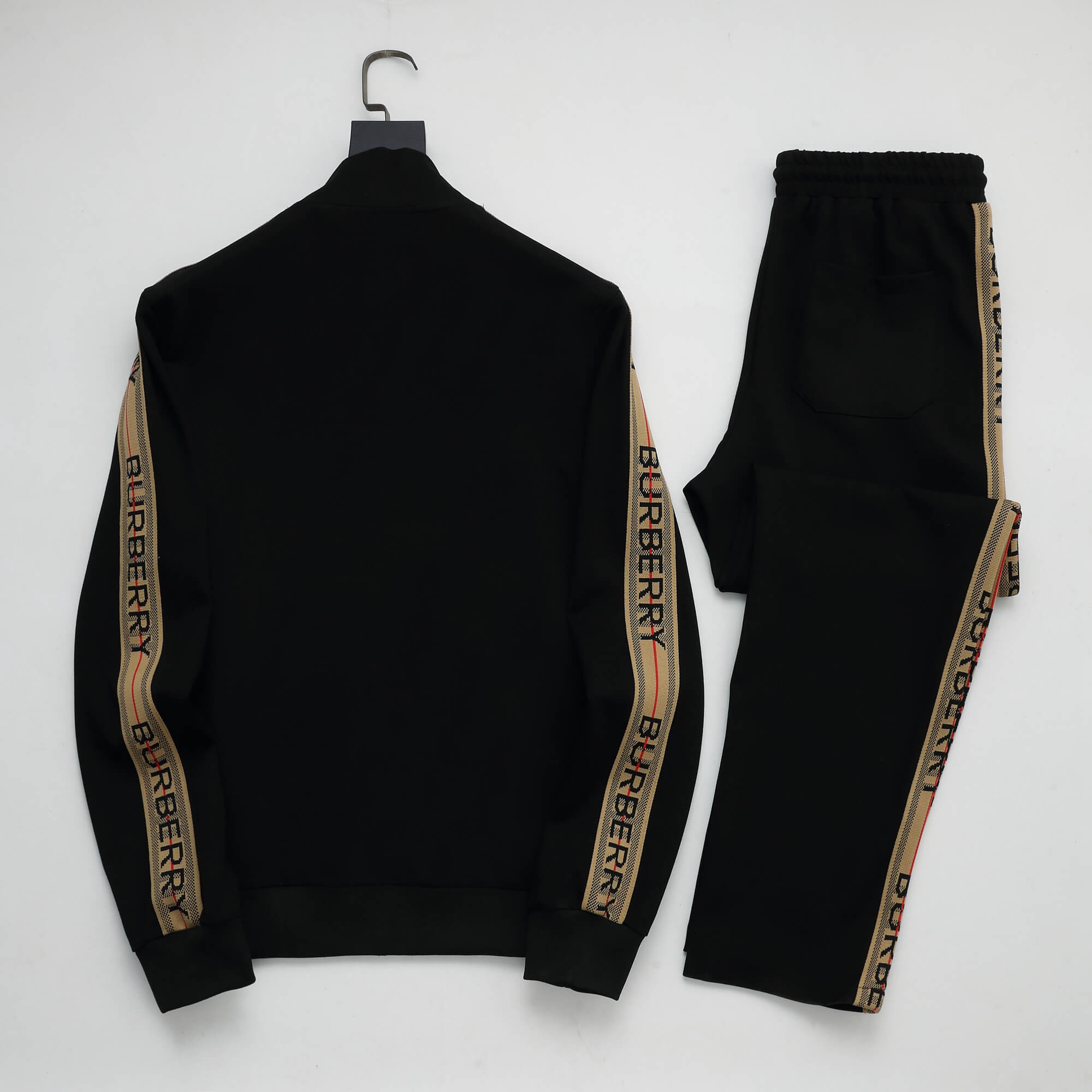 Burberry Equine Knight Design Logo Tape Tracksuit Black – HolloShoe