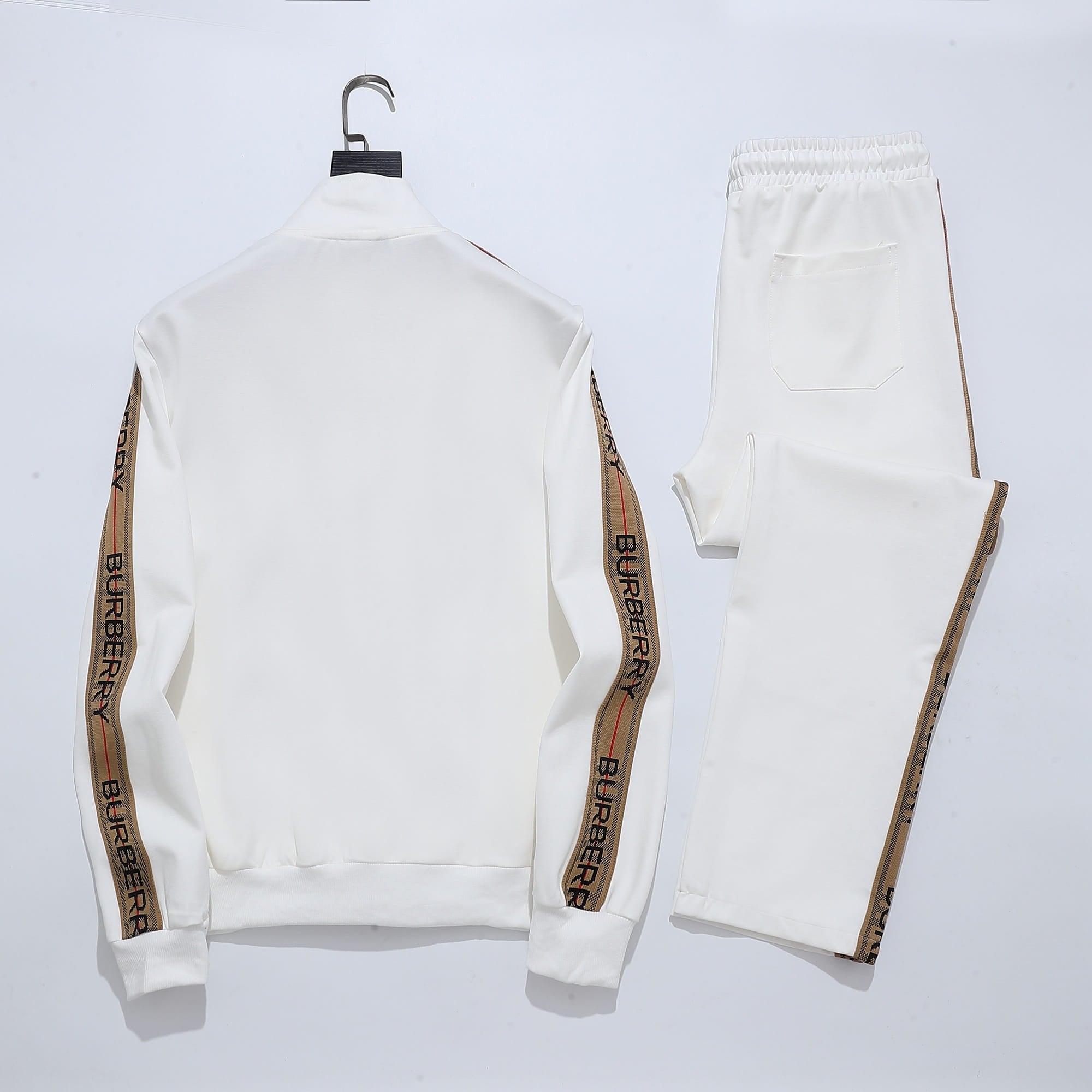 BURBERRY ホワイト スイングトップ Burberry Vintage Check Trim Tracksuit - White EKD Embroidered
