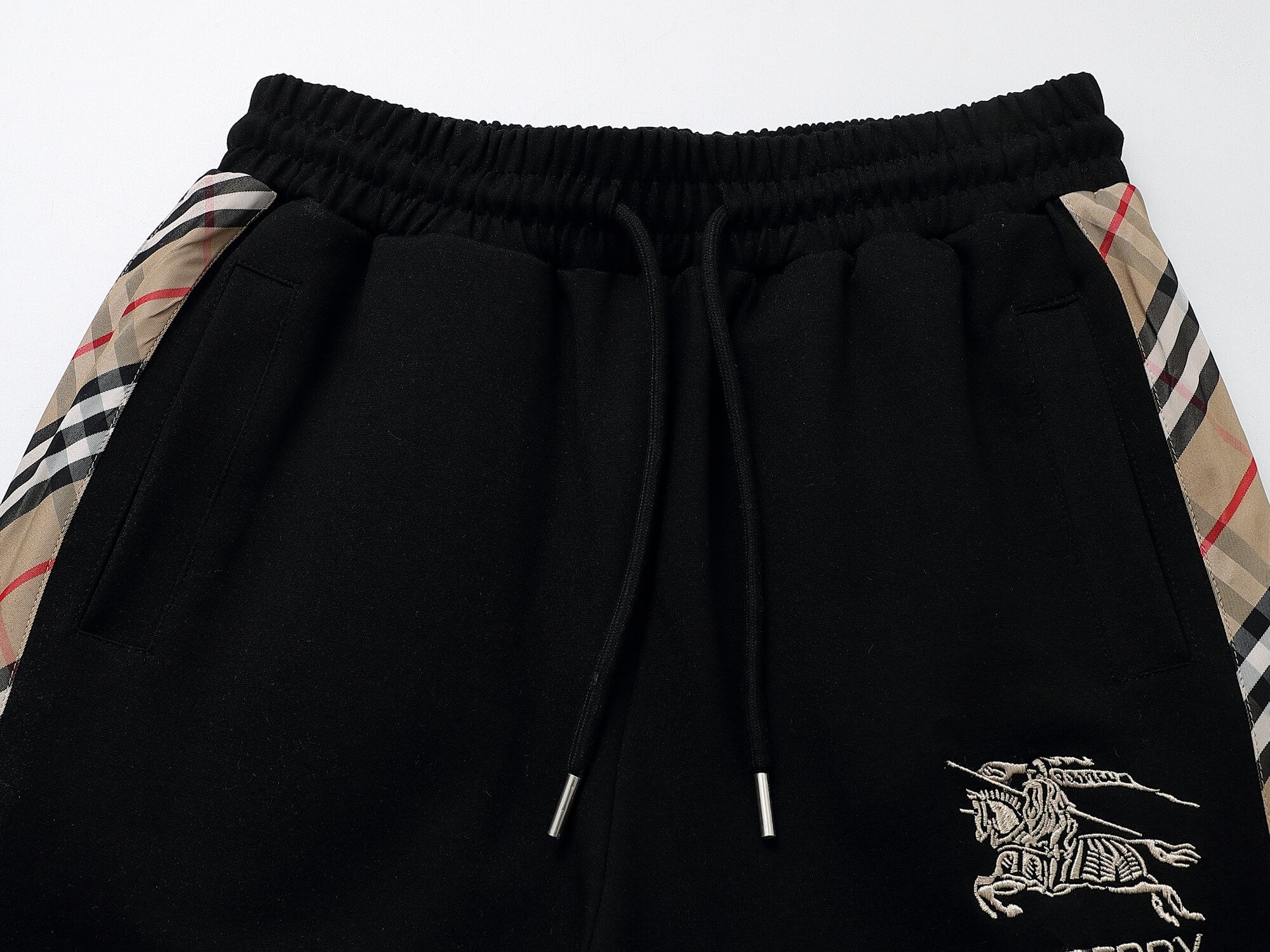 Burberry Vintage Check Tape EKD Technical Tracksuit Black – HolloShoe