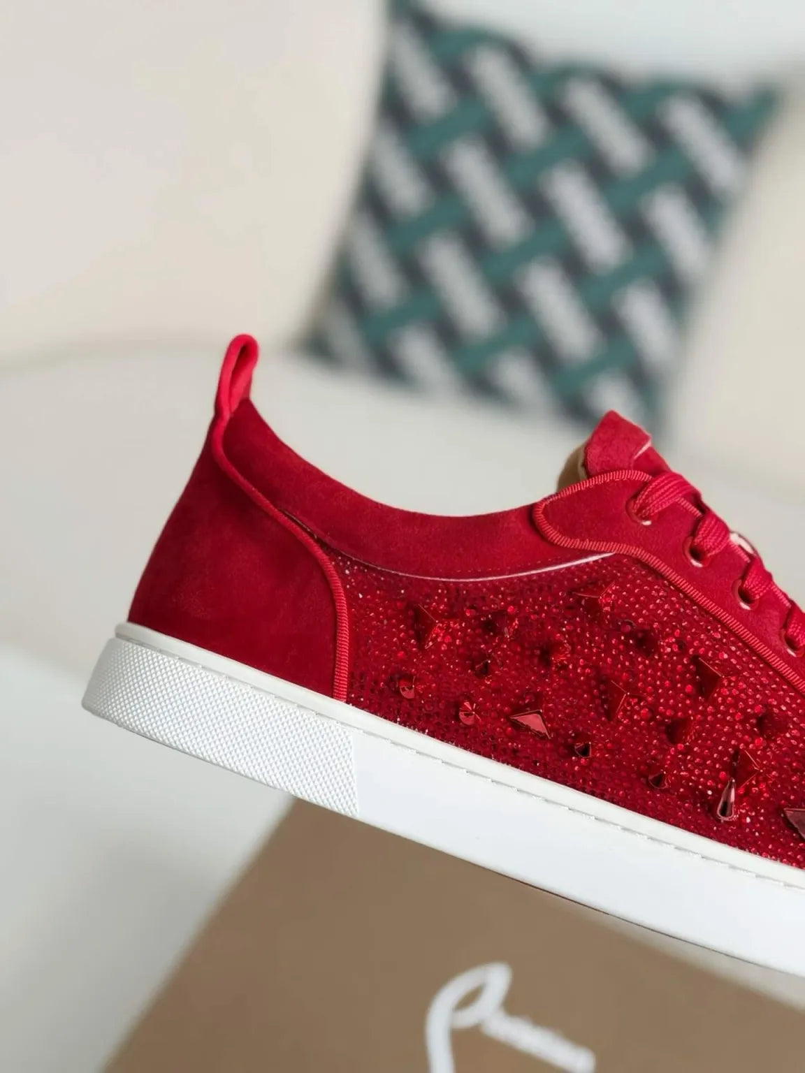 Christian Louboutin Louis Junior Sneaker – Red Suede, Strass Christian Louboutin Louis Junior Sneaker – Red Suede, Strass
