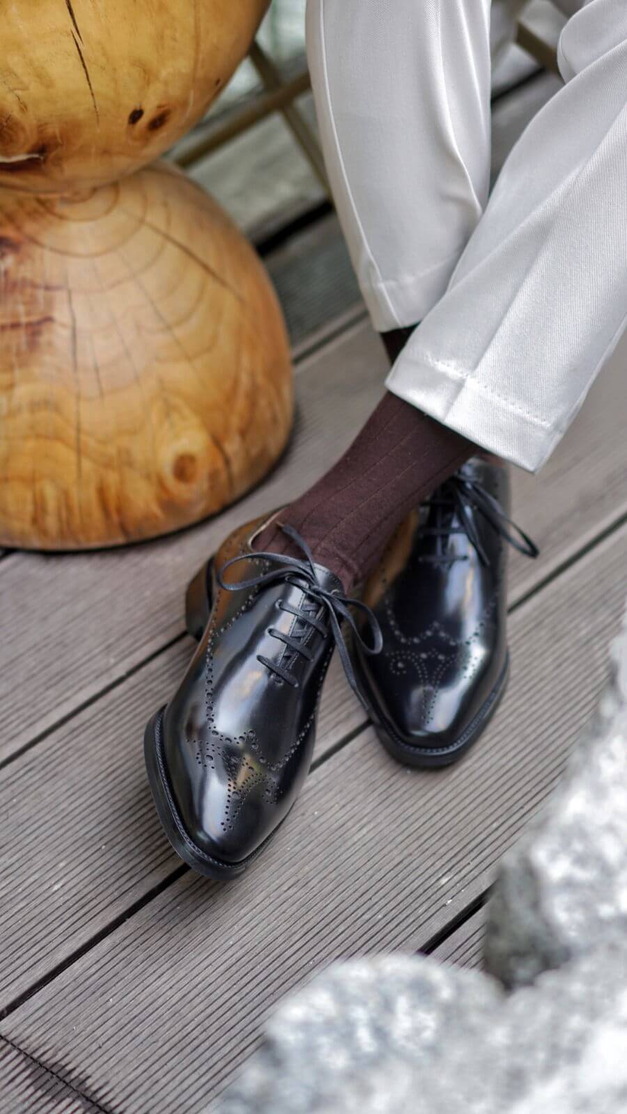 Classic Black Brogue Oxford Dress Shoes for Formal & Professional Elegance