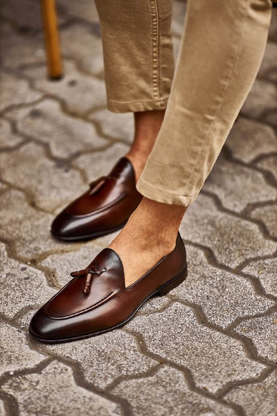 Classic Brown Leather Tassel Loafers for Versatile Style 40 Classic Brown Leather Tassel Loafers for Versatile Style 40