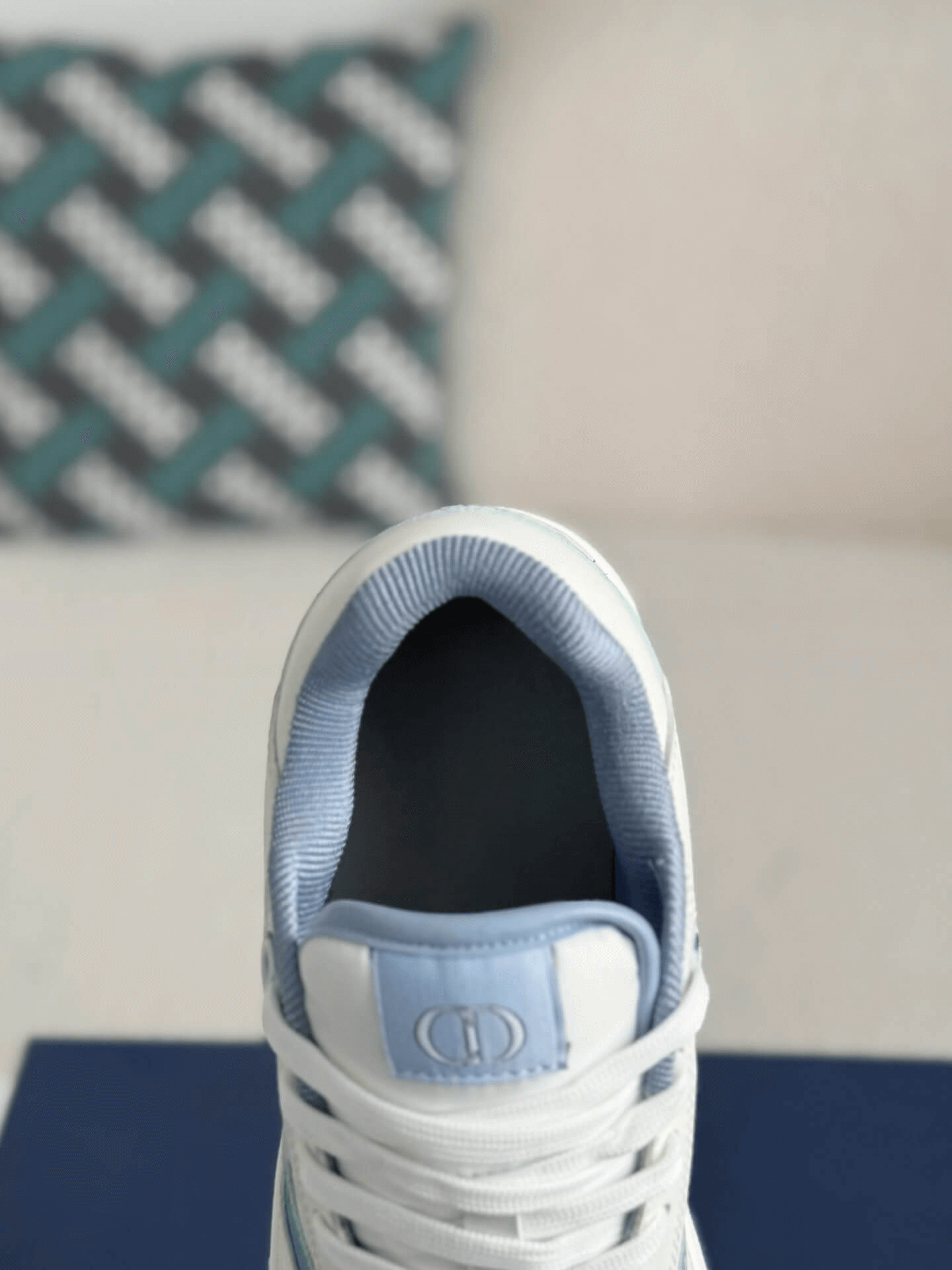 Dior B27 Low-Top Sneaker White and Light Blue Smooth Calfskin with White Dior Oblique Jacquard Panel