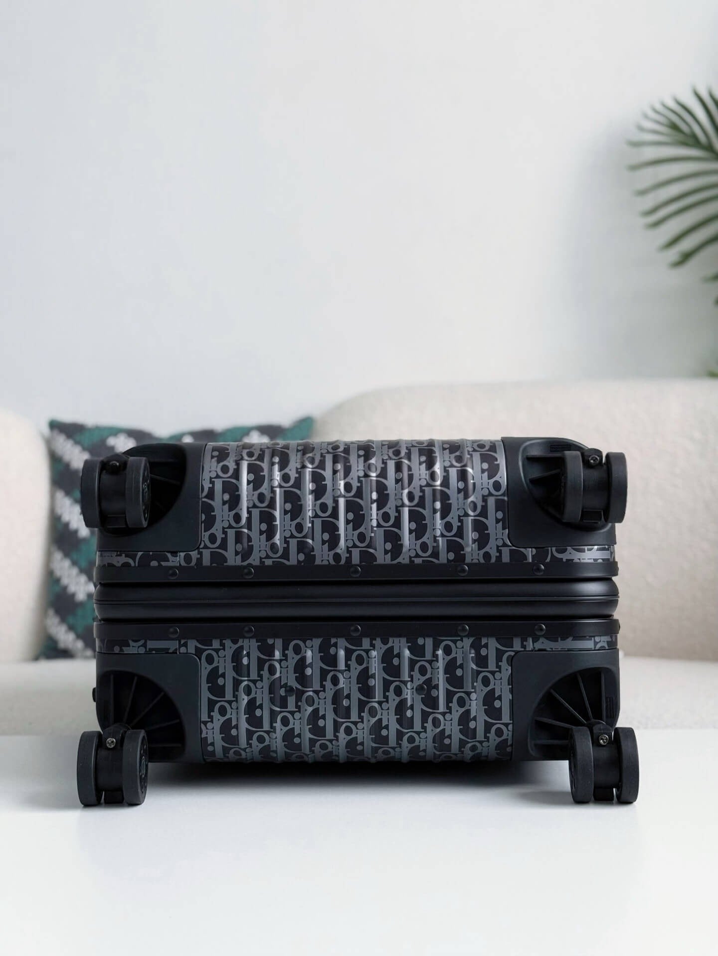 DIOR AND RIMOWA Carry-On Suitcase - Black Dior Oblique Aluminum